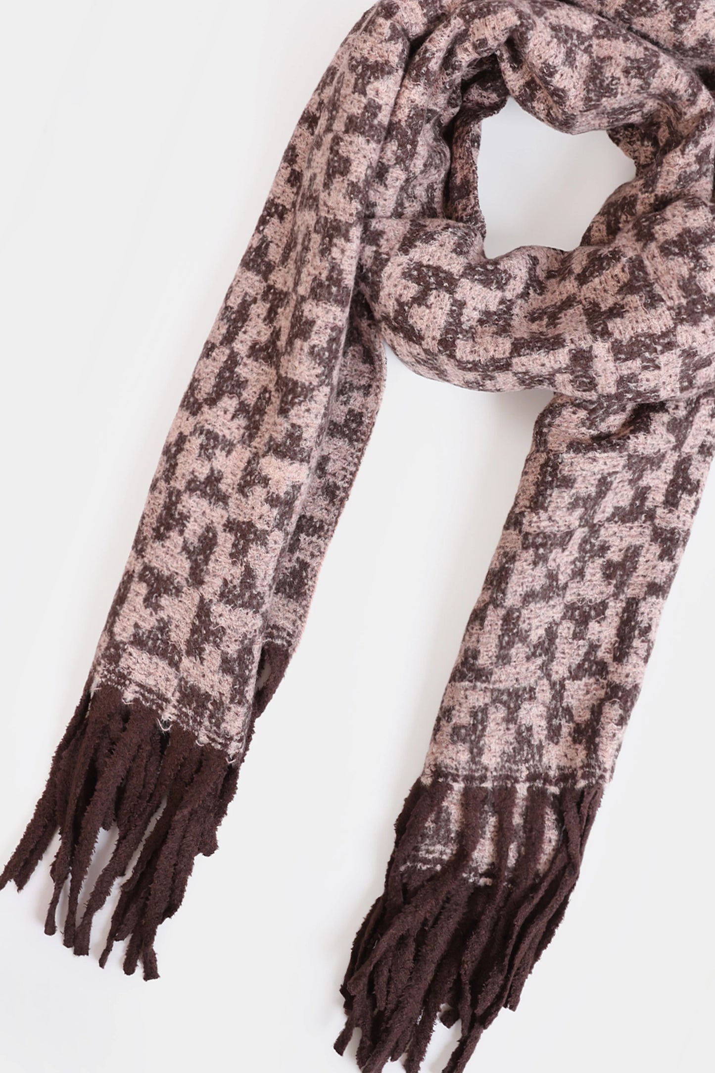 Patterned Fringed Knit Shawl - Cougar Clothing