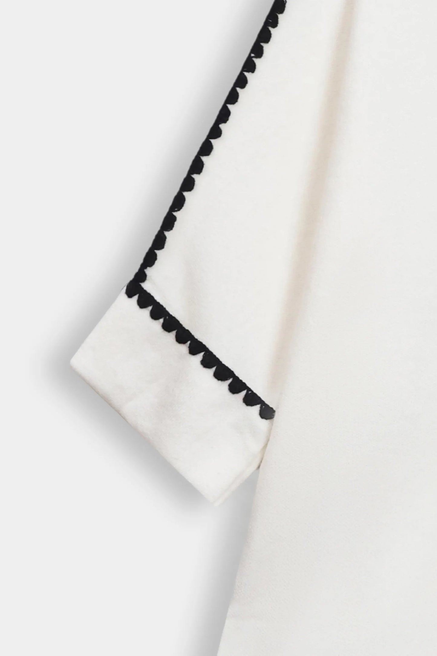 Batwing Sleeved Sweater - Cougar Clothing