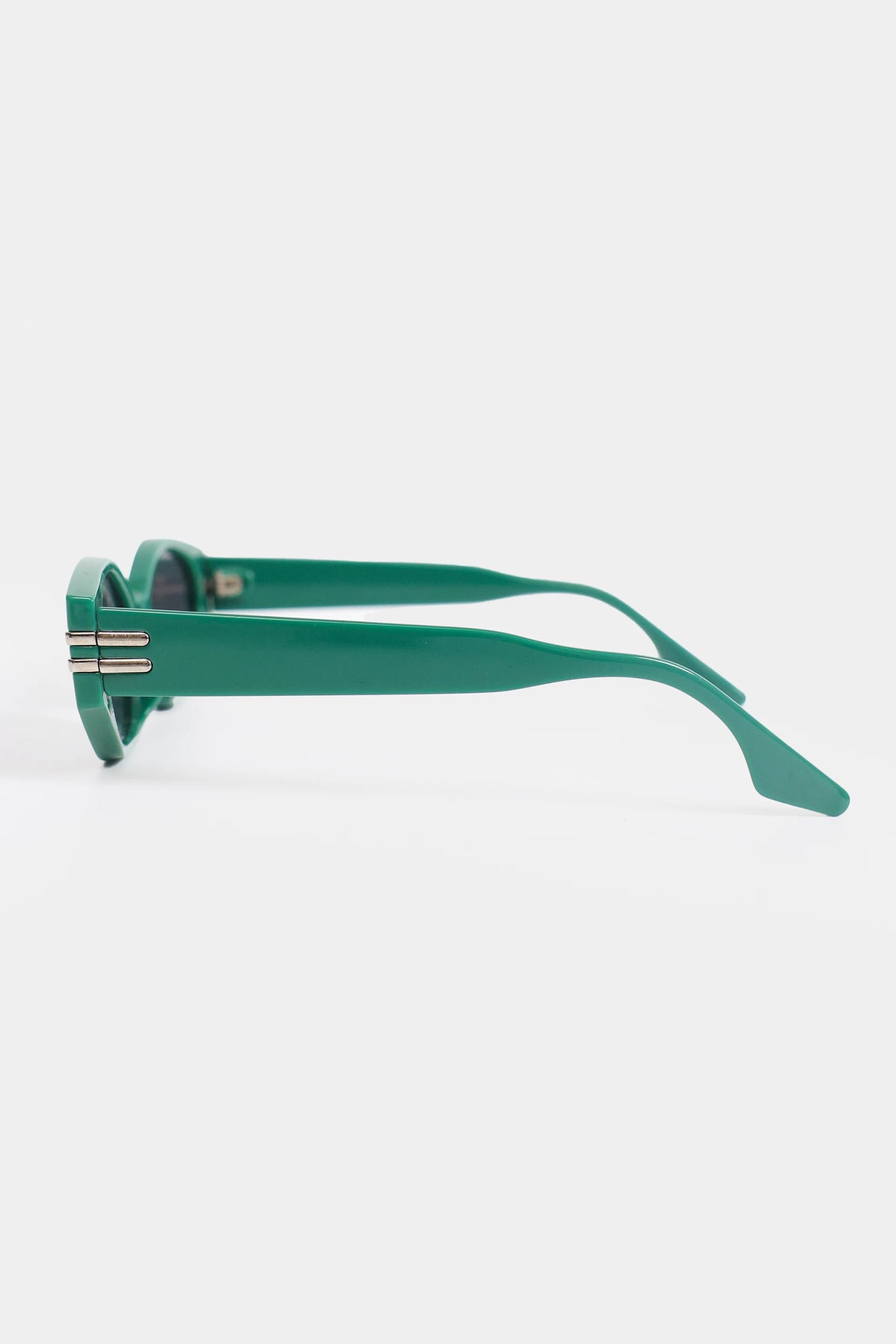 Cat-Eye Sunglasses With Rivet Details - Cougar Clothing
