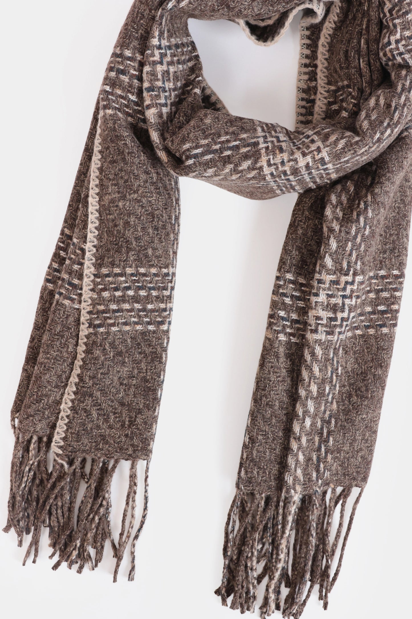 Chunky Check Knitted Shawl - Cougar Clothing