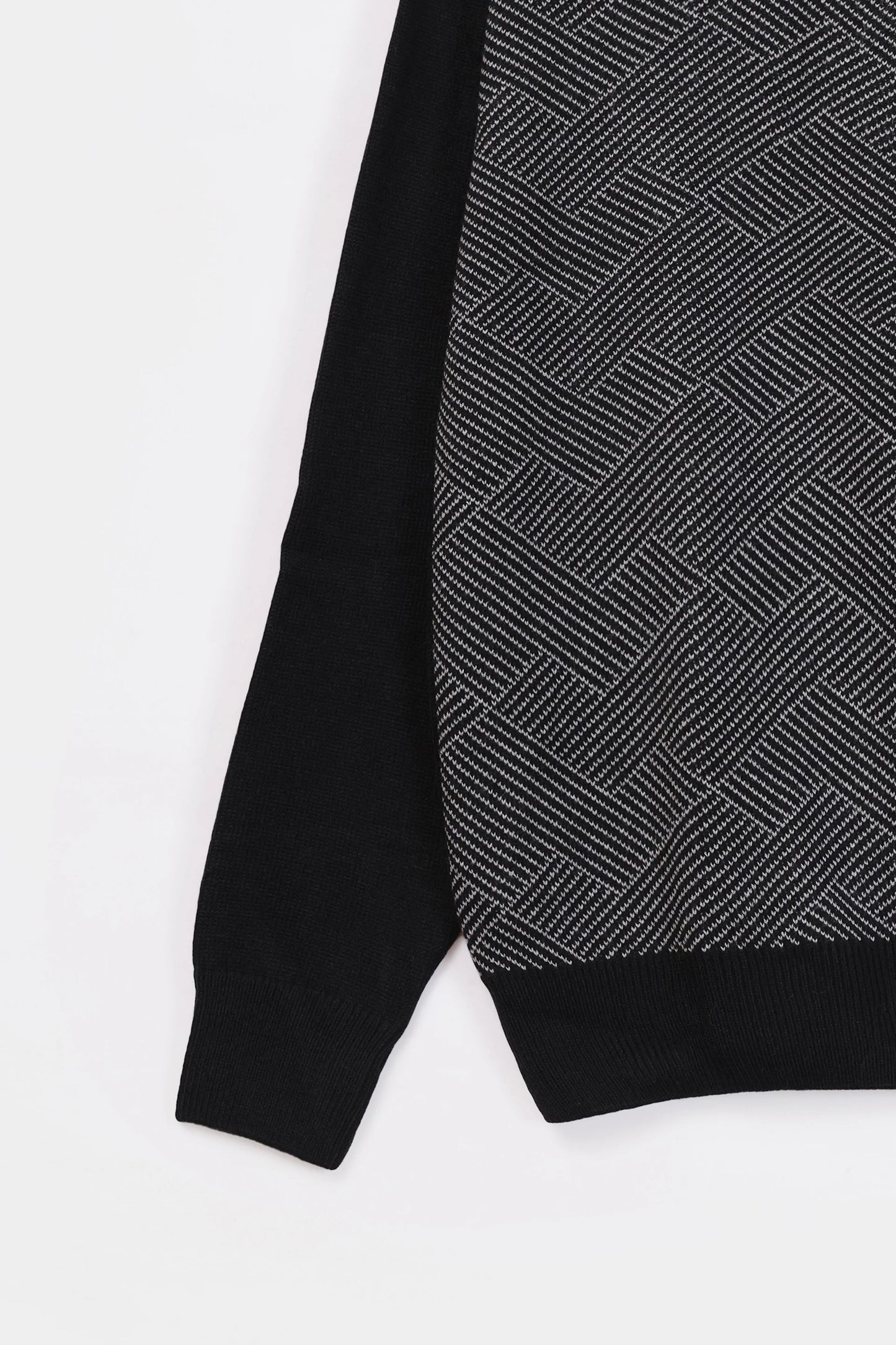 Contrast Sleeved Textured Sweater - Cougar Clothing