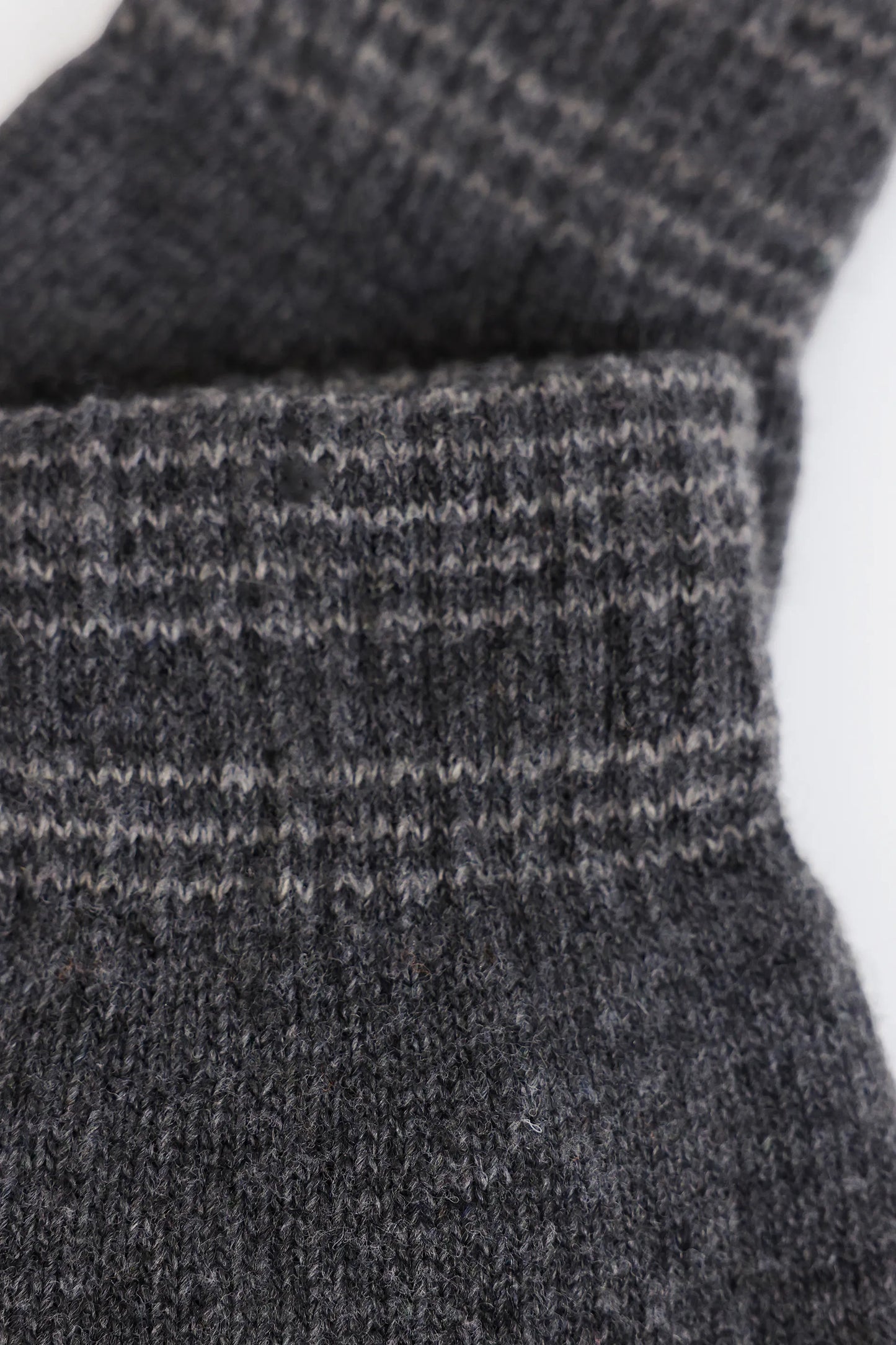 Knitted Gloves - Cougar Clothing