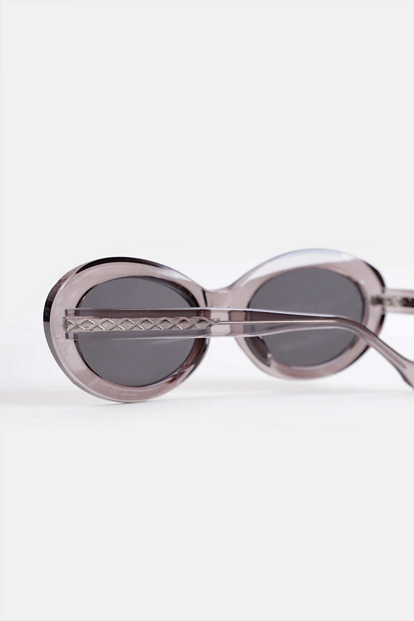 Oval Gradient Sunglasses - Cougar Clothing