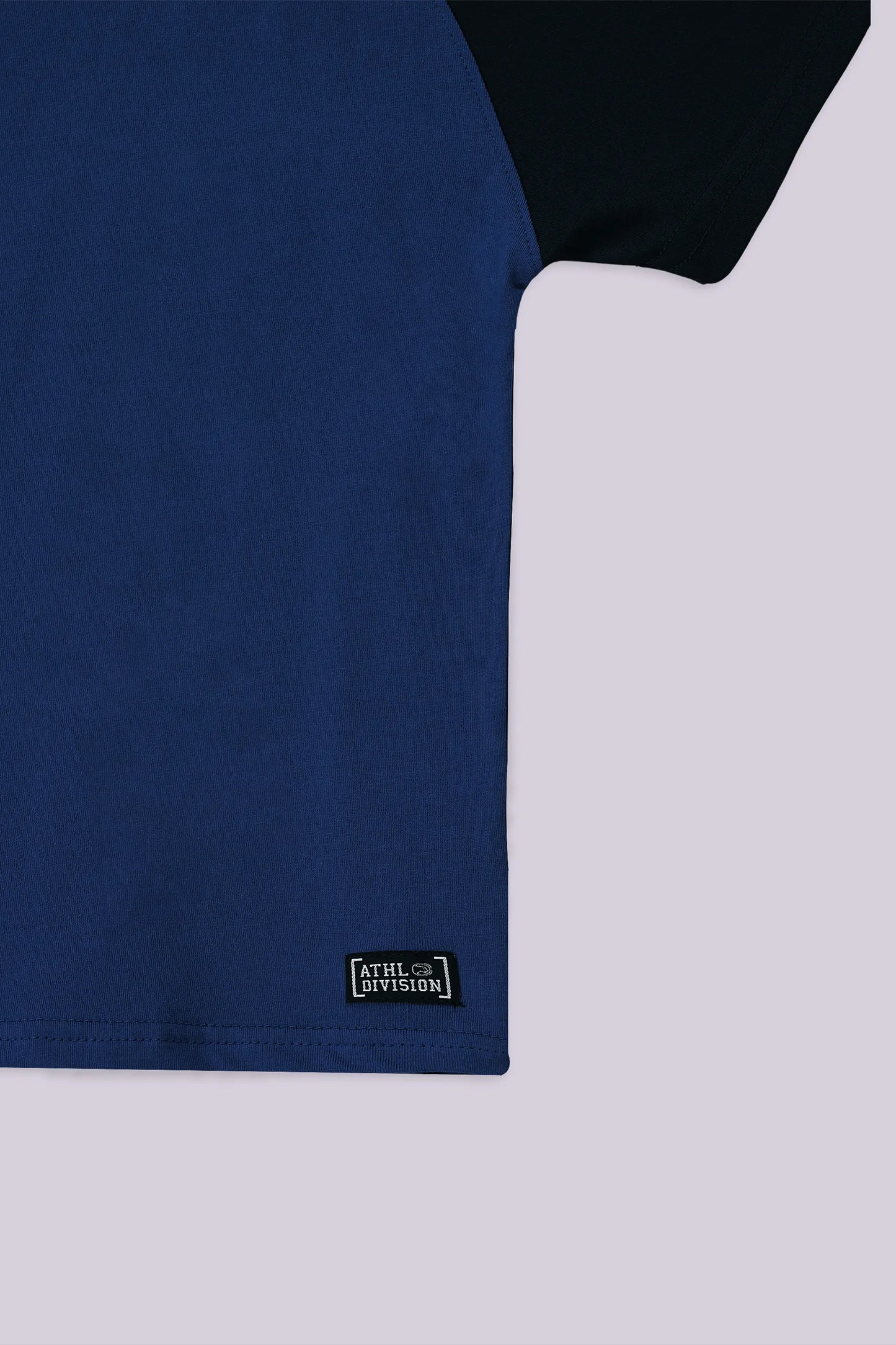 Contrast Raglan T-Shirt - Cougar Clothing