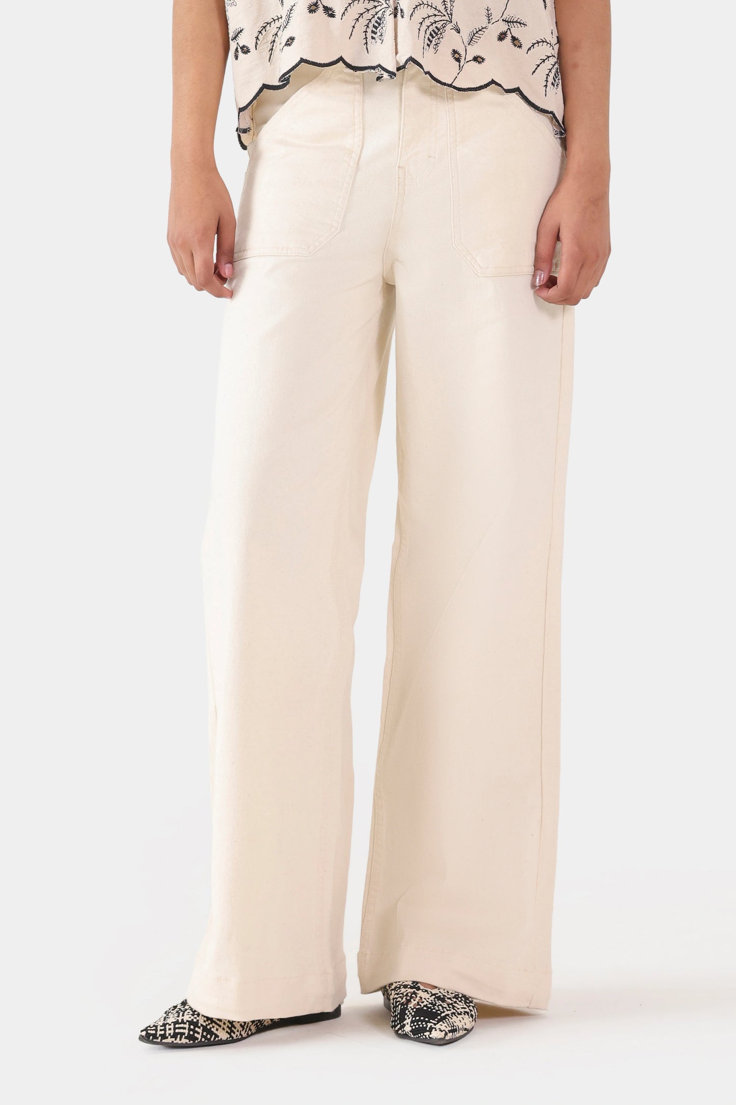 Wide Leg Jeans - Cougar Clothing