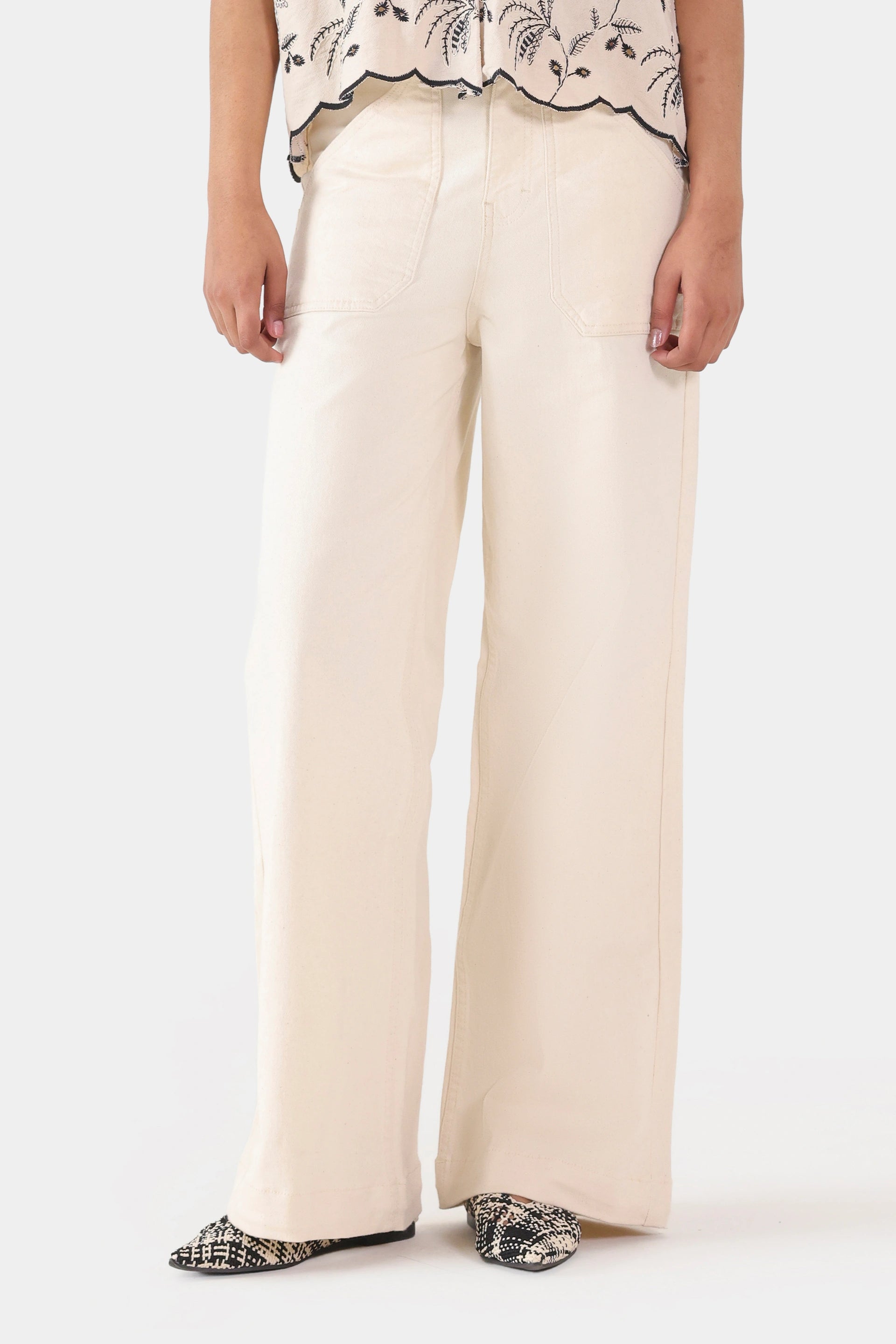 Wide Leg Jeans - Cougar Clothing