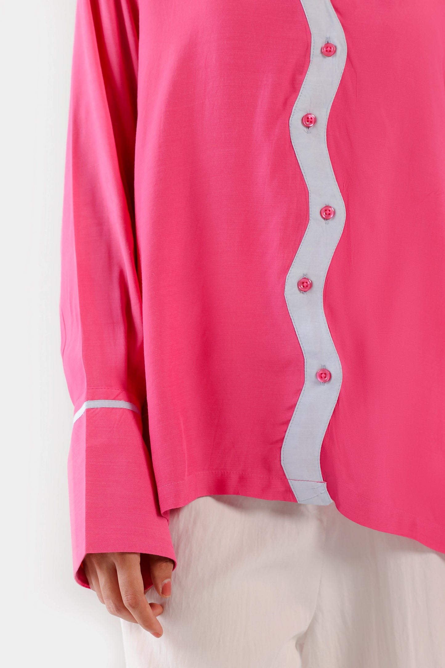 Zig-zag Trim Shirt - Cougar Clothing