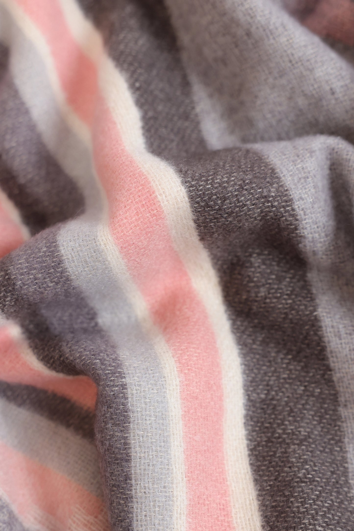 Horizontal Stripe Knit Shawl - Cougar Clothing