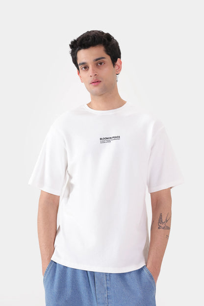 Relaxed Graphic T-Shirt - Cougar Clothing