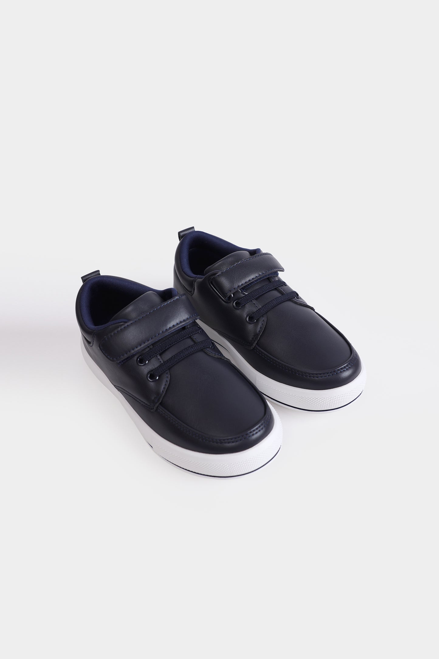 Velcro Sneakers - Cougar Clothing