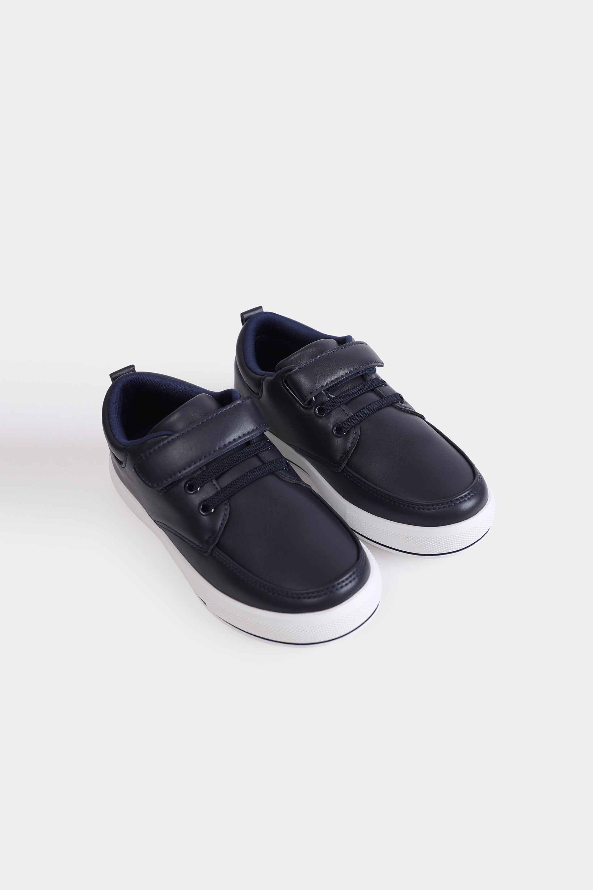 Velcro Sneakers - Cougar Clothing