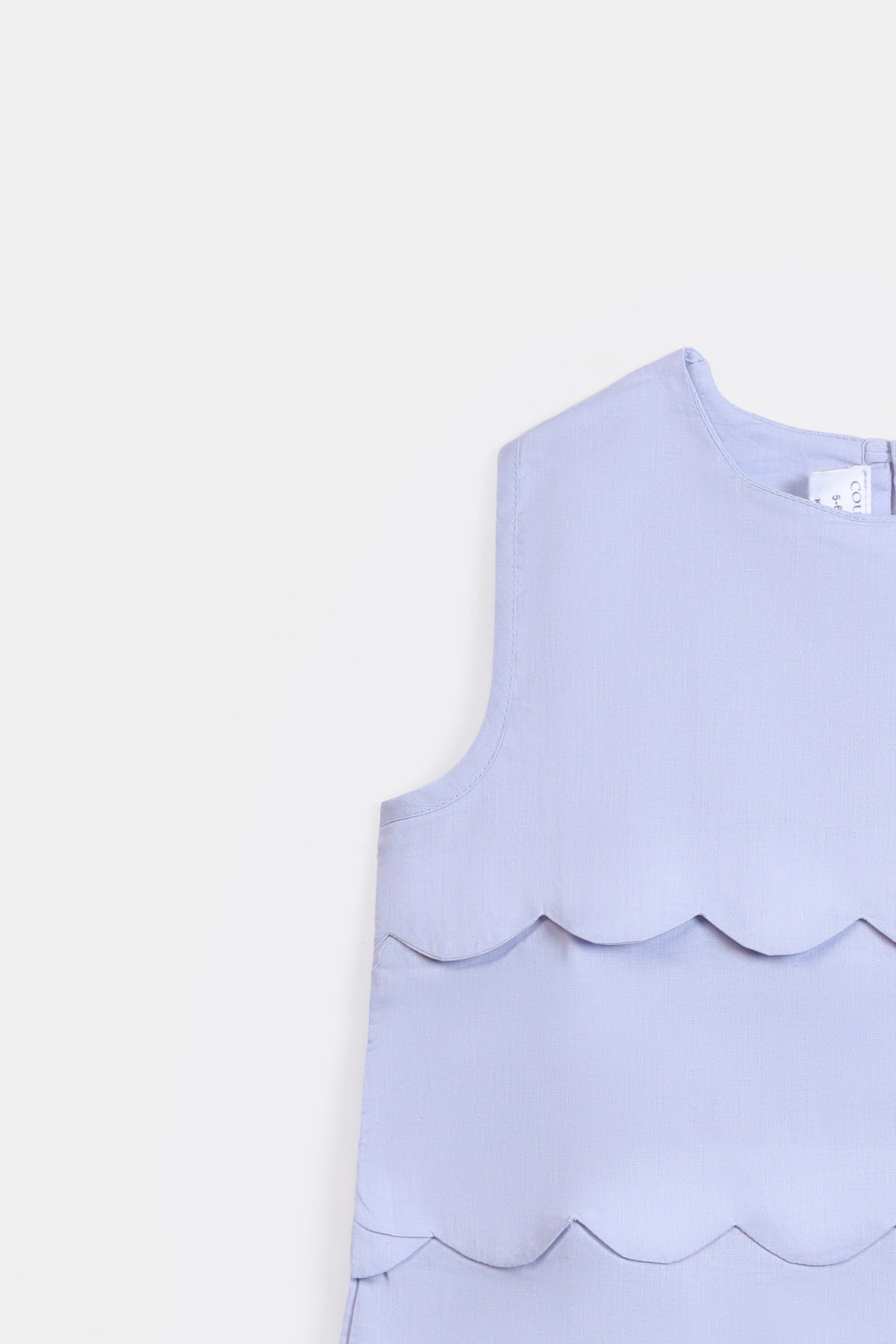 Scallop Lawn Top - Cougar Clothing