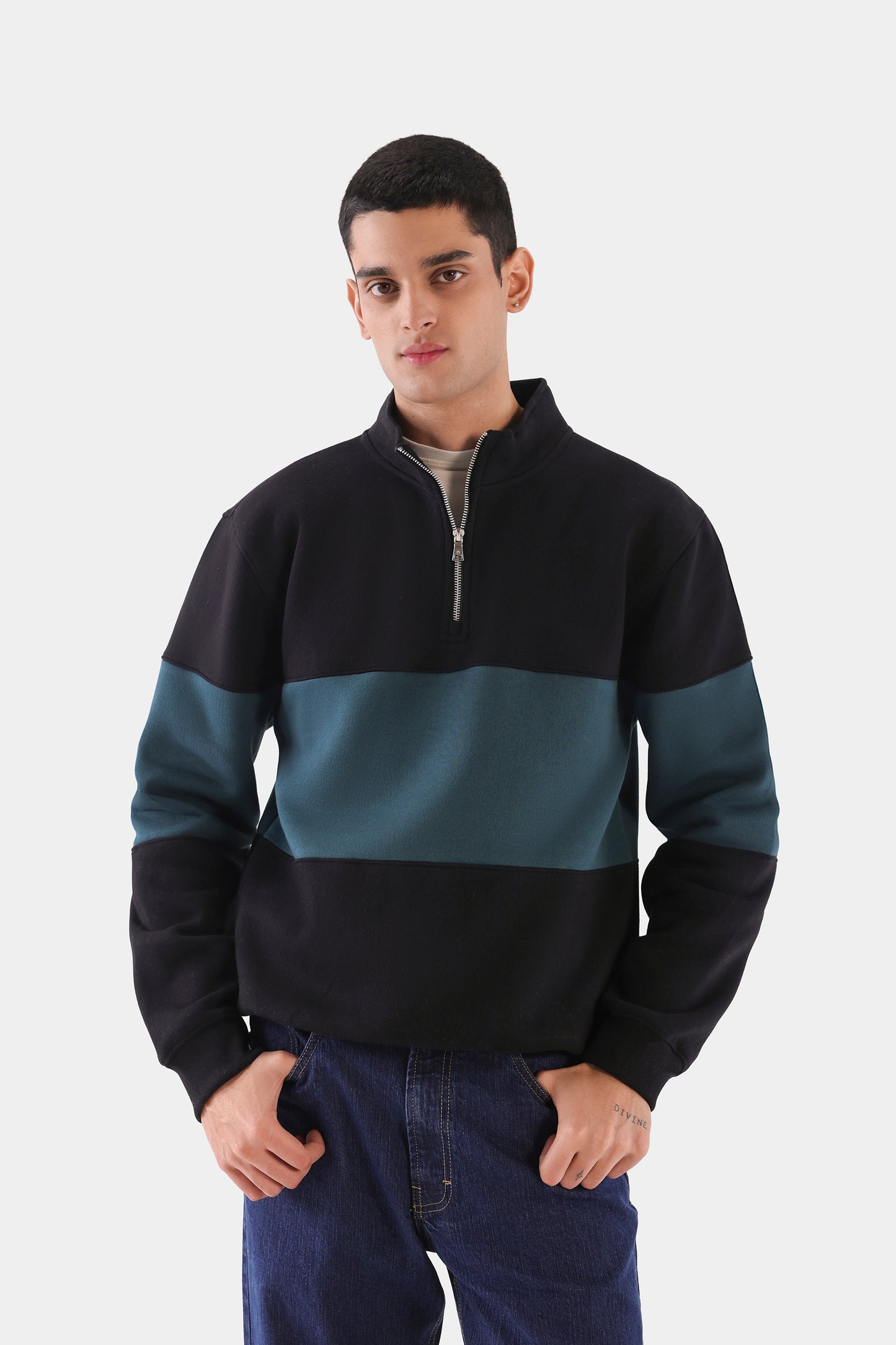 Color Block Quarter-Zip Sweatshirt - Cougar Clothing