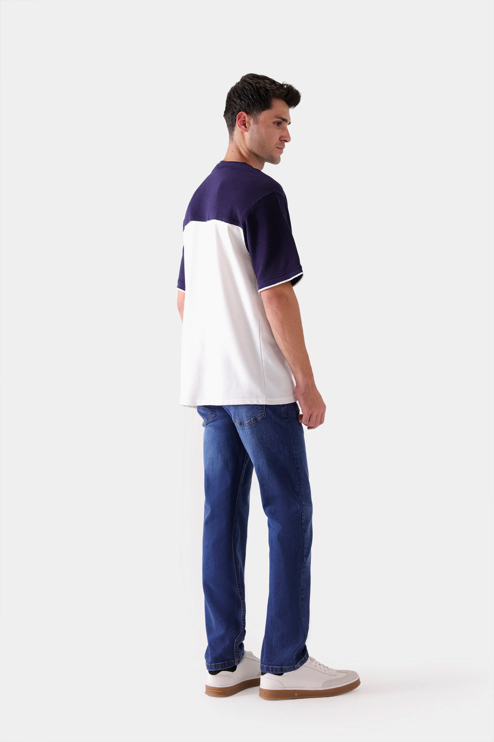 Relaxed Contrast Paneled T-Shirt - Cougar Clothing