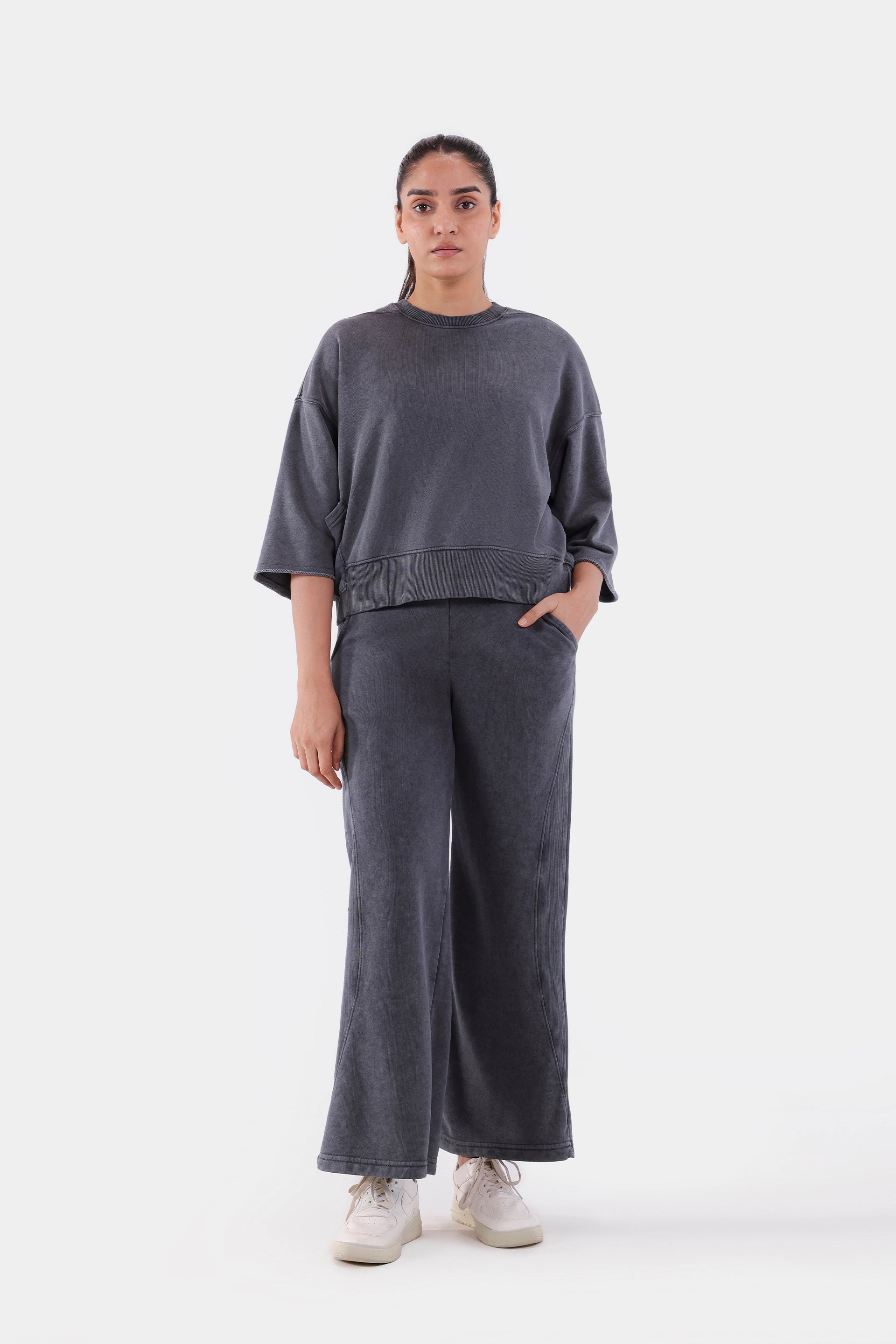 Cropped Sweatshirt - Cougar Clothing