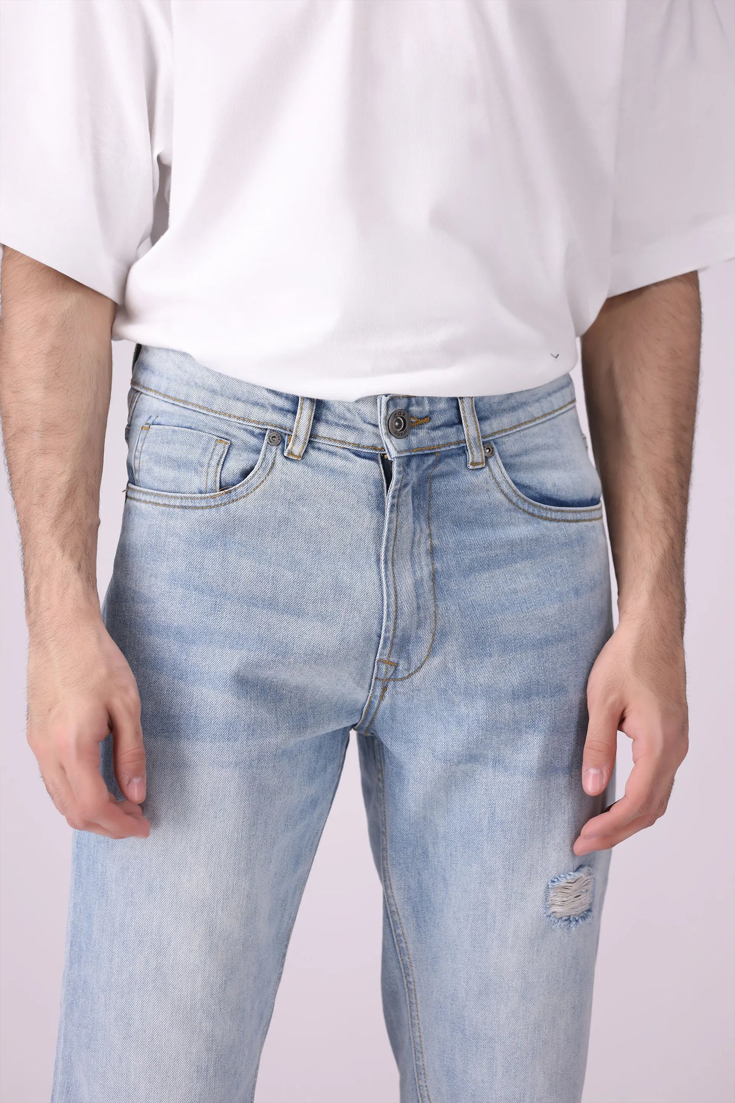 Tapered Fit Ripped Jeans - Cougar Clothing
