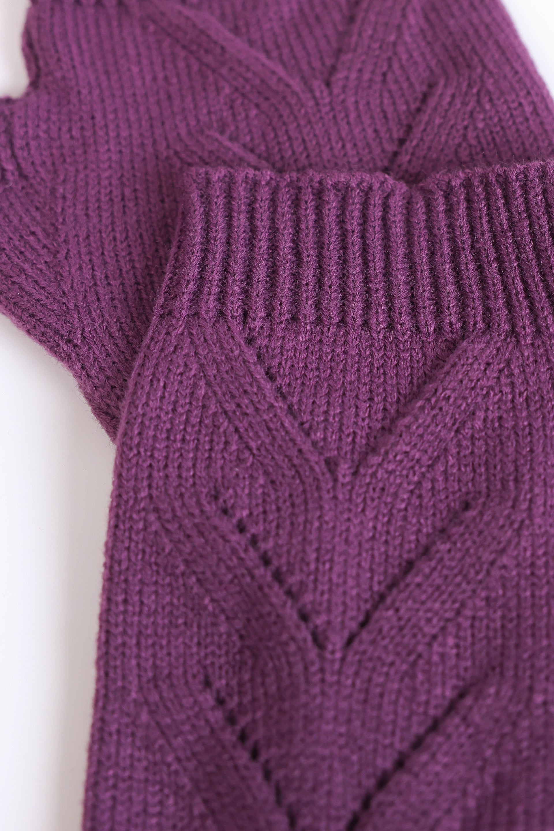 Snug Fit Knitted Fingerless Gloves - Cougar Clothing