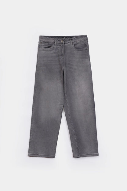 Mom Fit Jeans - Cougar Clothing