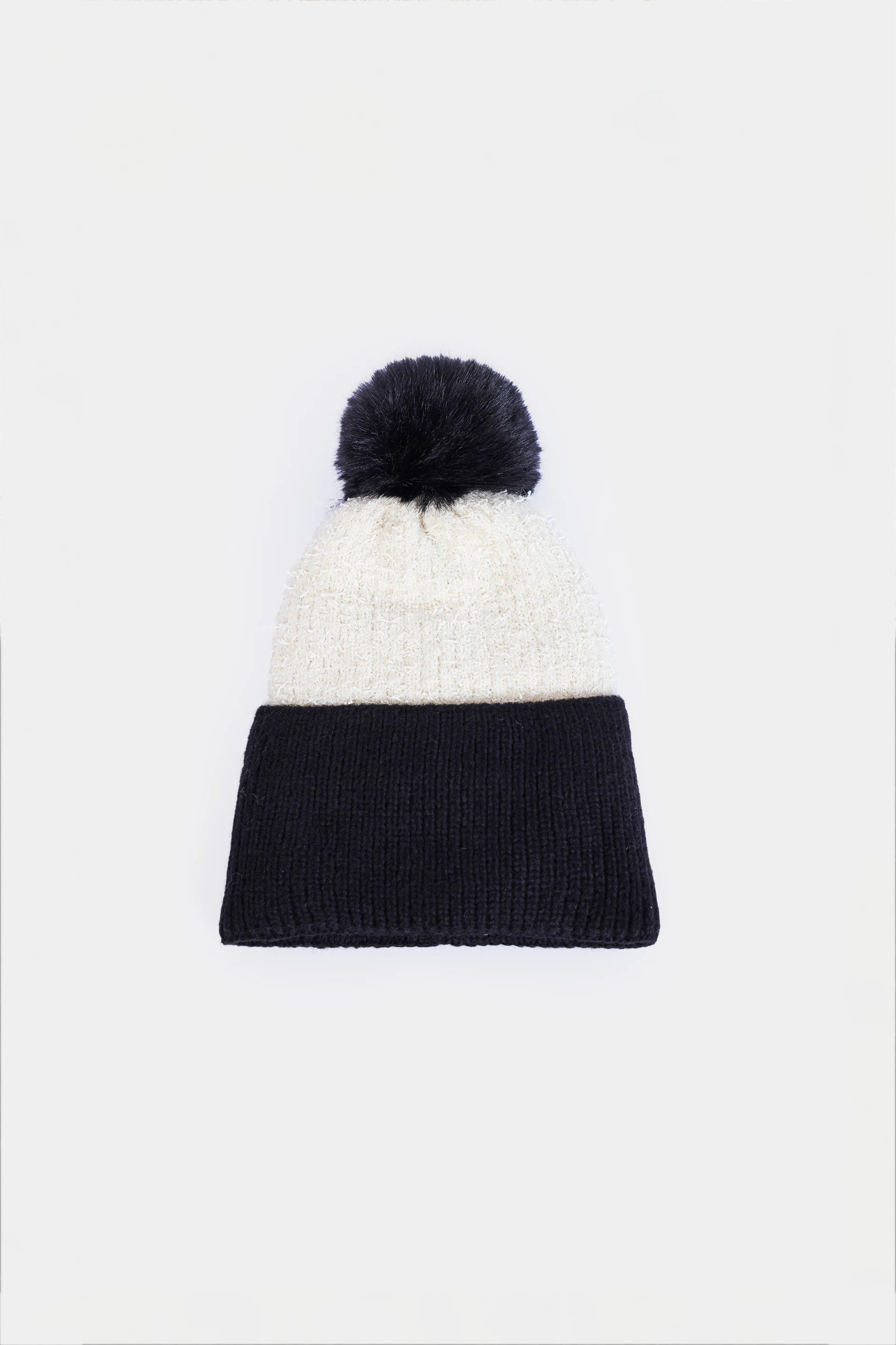 Two-Tone Knit Beanie - Cougar Clothing