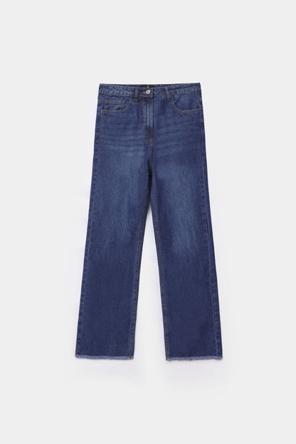 Straight Jeans With Raw Hem - Cougar Clothing