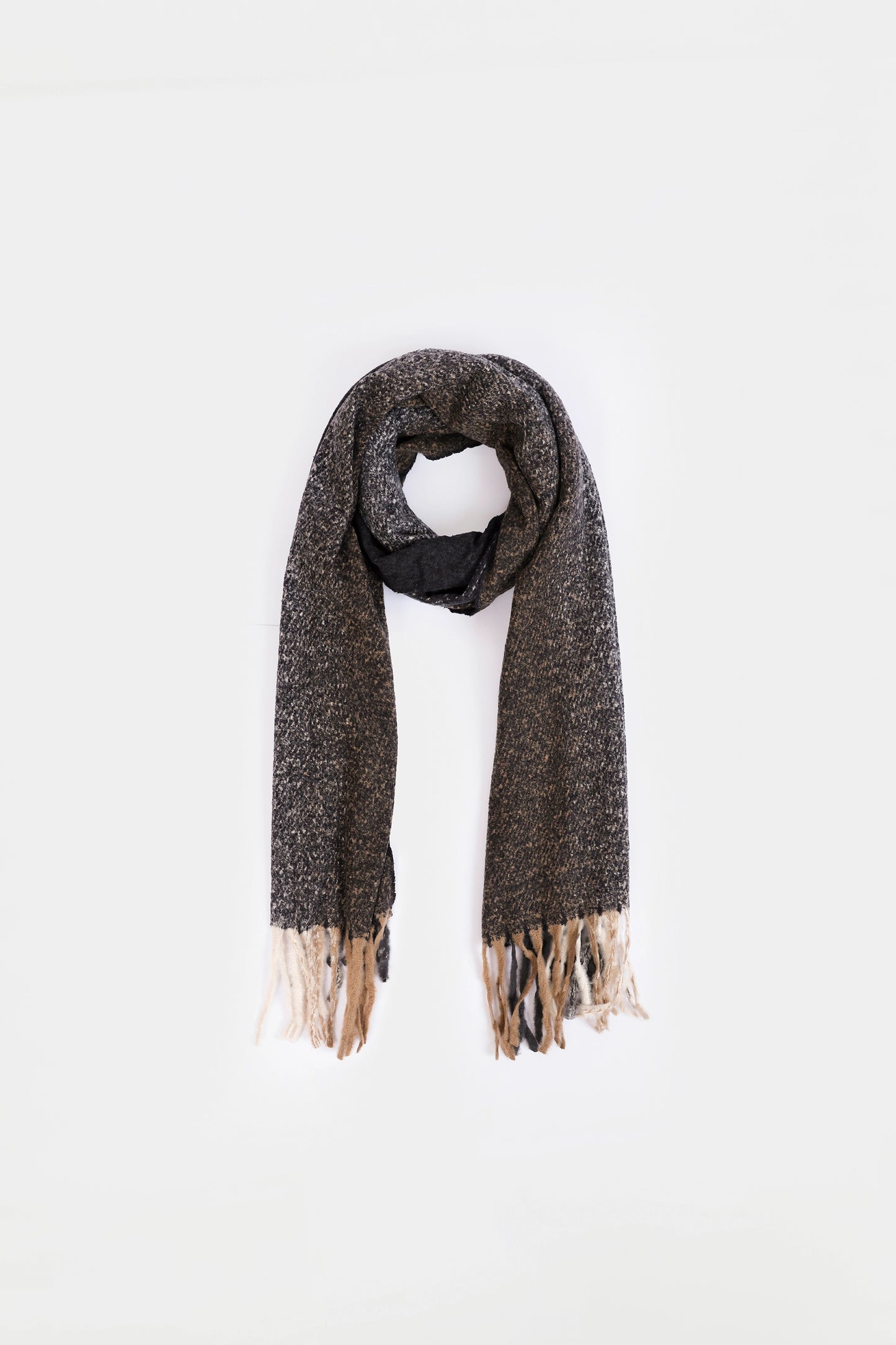 Knitted Shawl With Contrast Fringes - Cougar Clothing