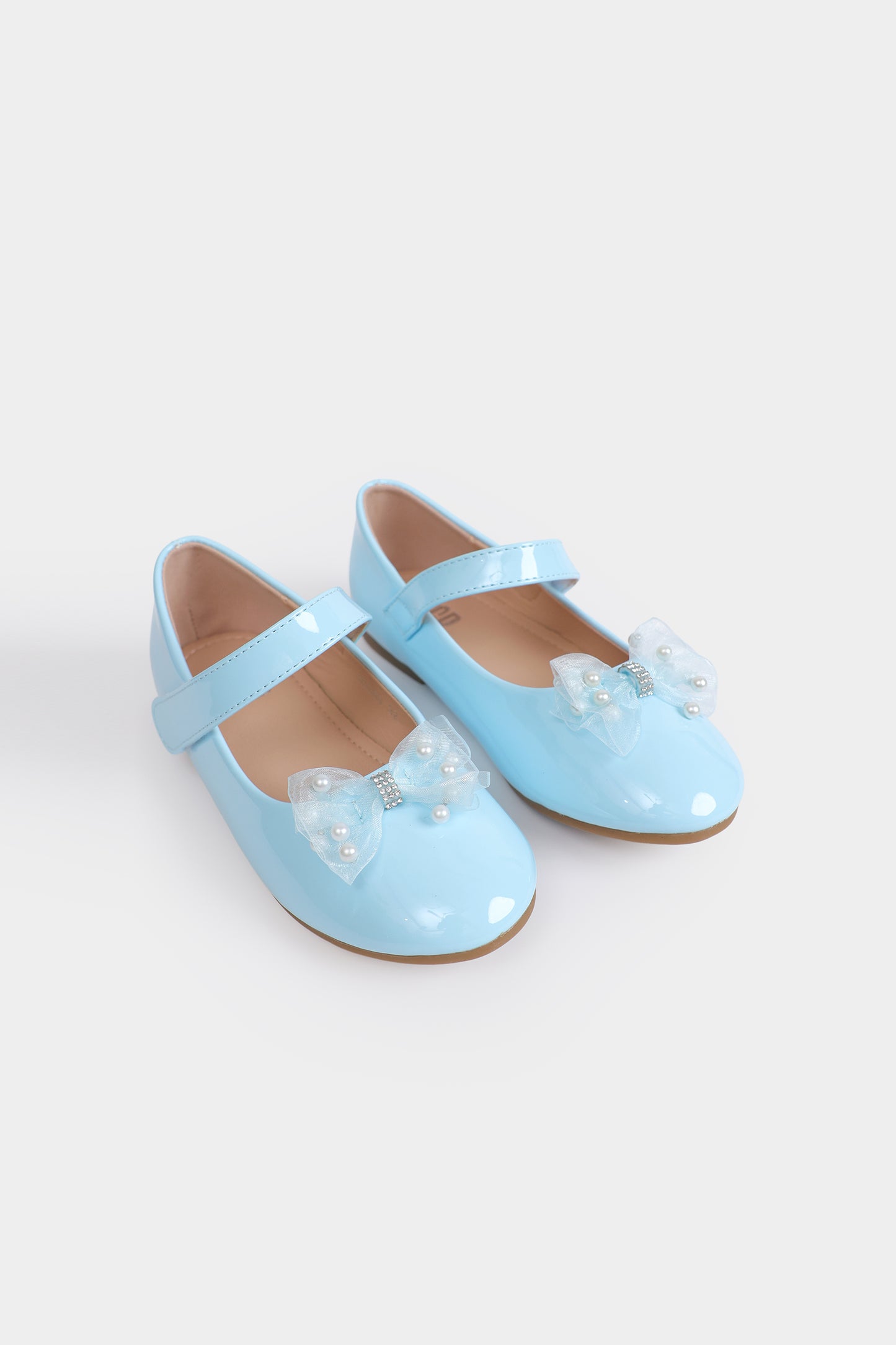 Glossy Ballet Flats With Bow-Detail - Cougar Clothing