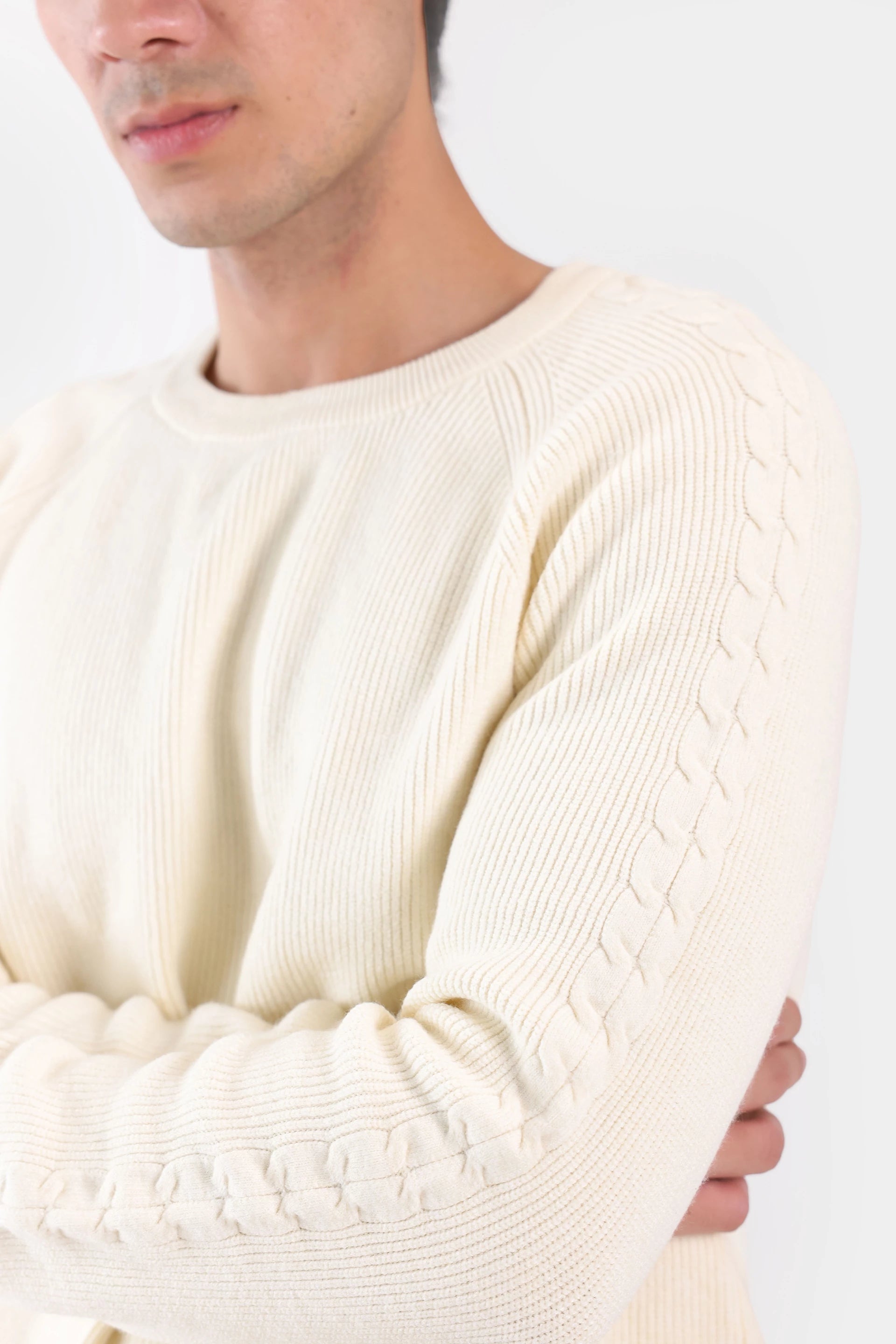 Raglan Sleeved Sweater - Cougar Clothing