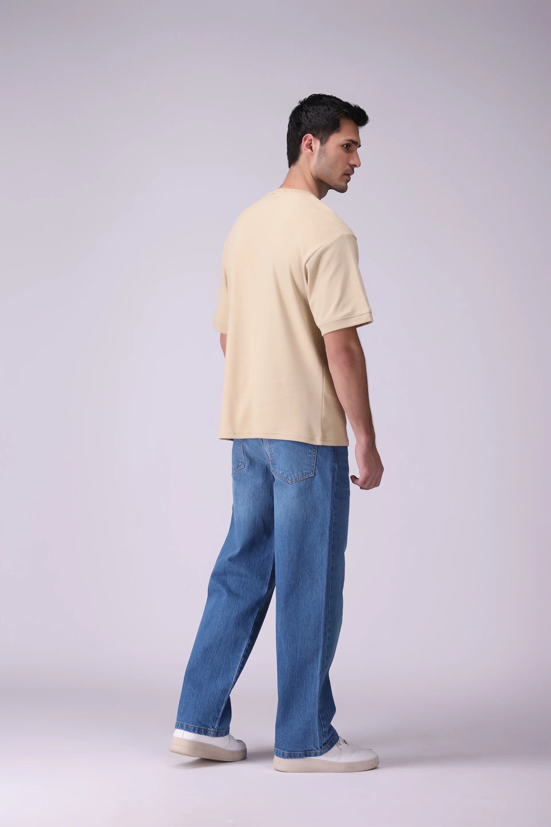 Relaxed Fit T-Shirt - Cougar Clothing