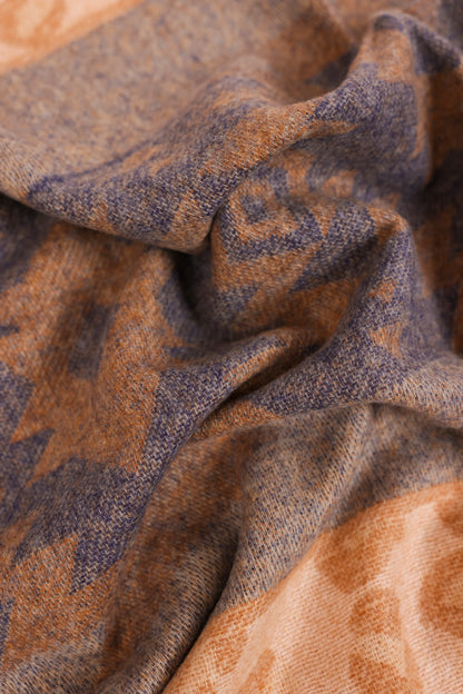 Contrast Pattern Shawl - Cougar Clothing
