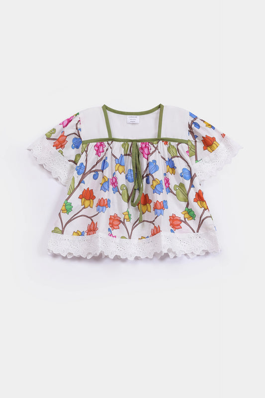 Lace Trim Printed Top - Cougar Clothing