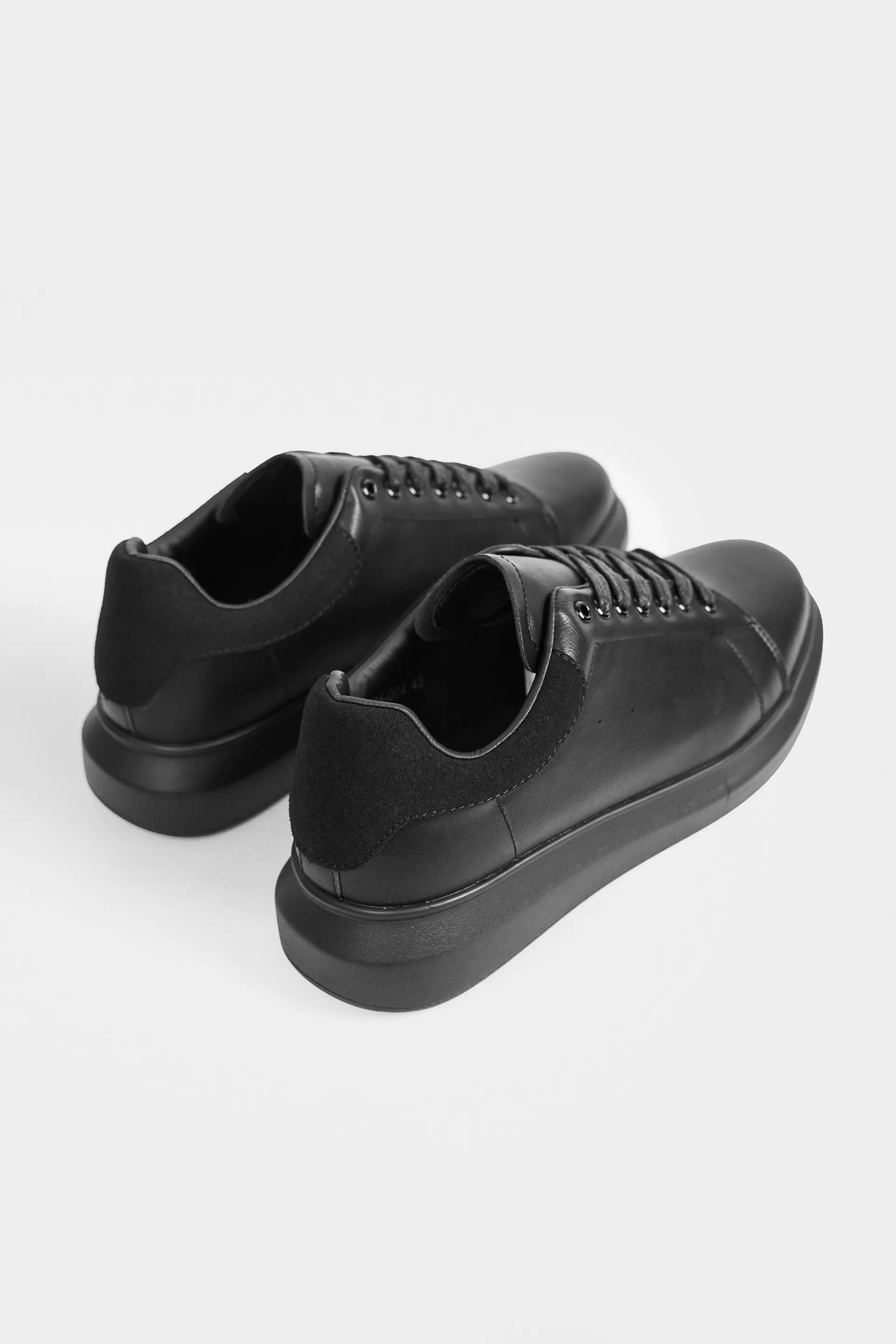 Chunky Sole Sneakers - Cougar Clothing