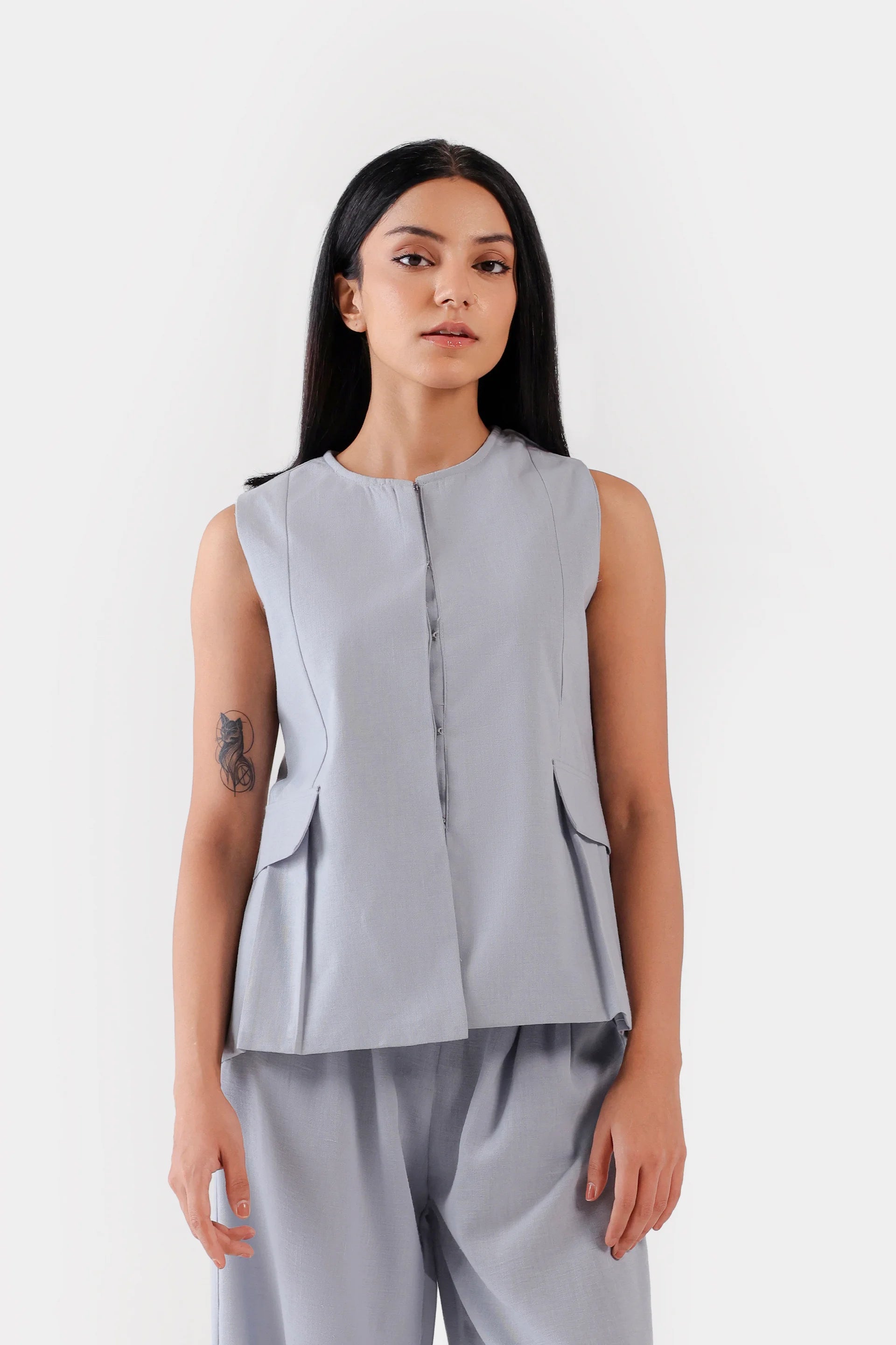 Flap Pleat-Detail Top - Cougar Clothing