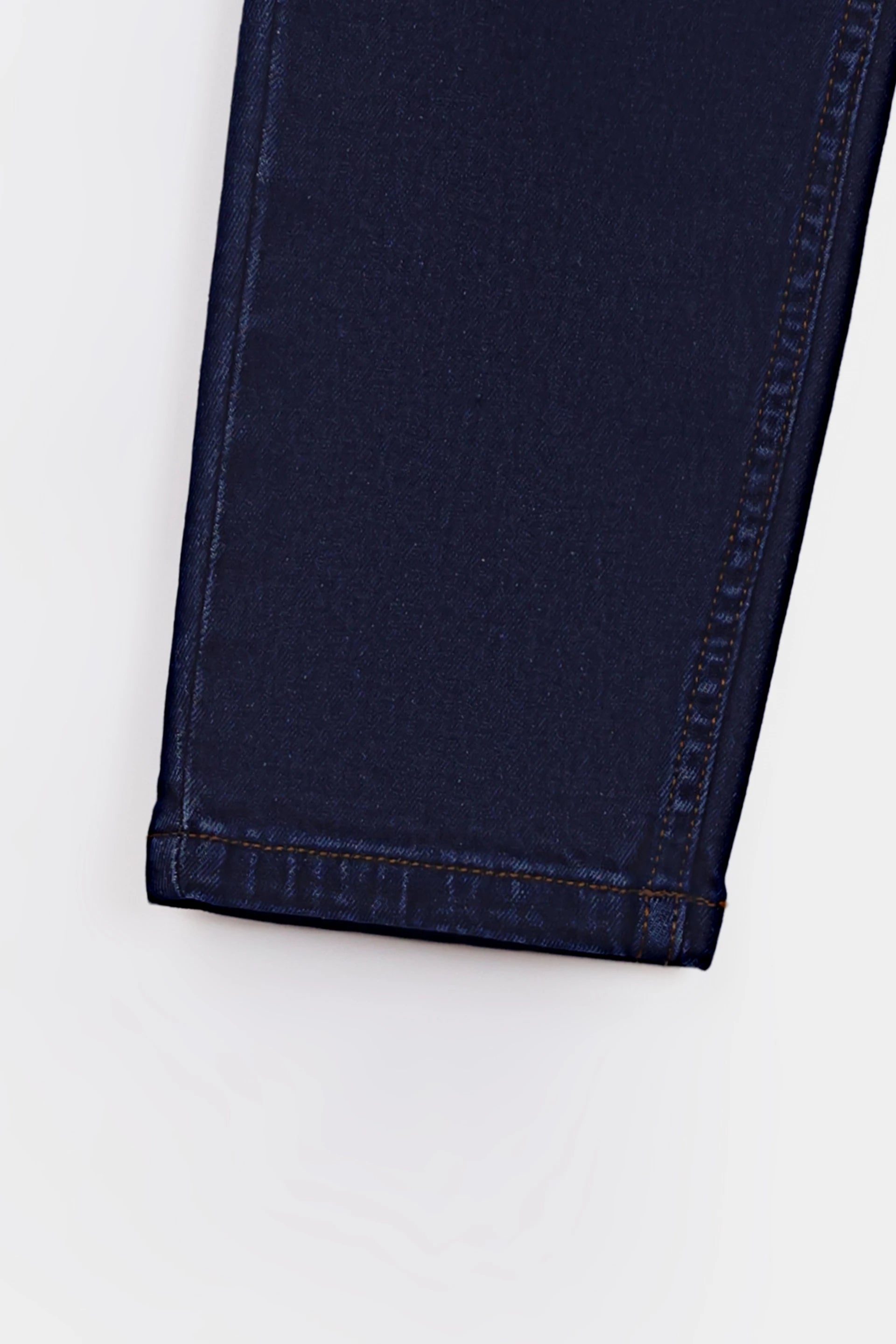 Carrot Fit Jeans - Cougar Clothing