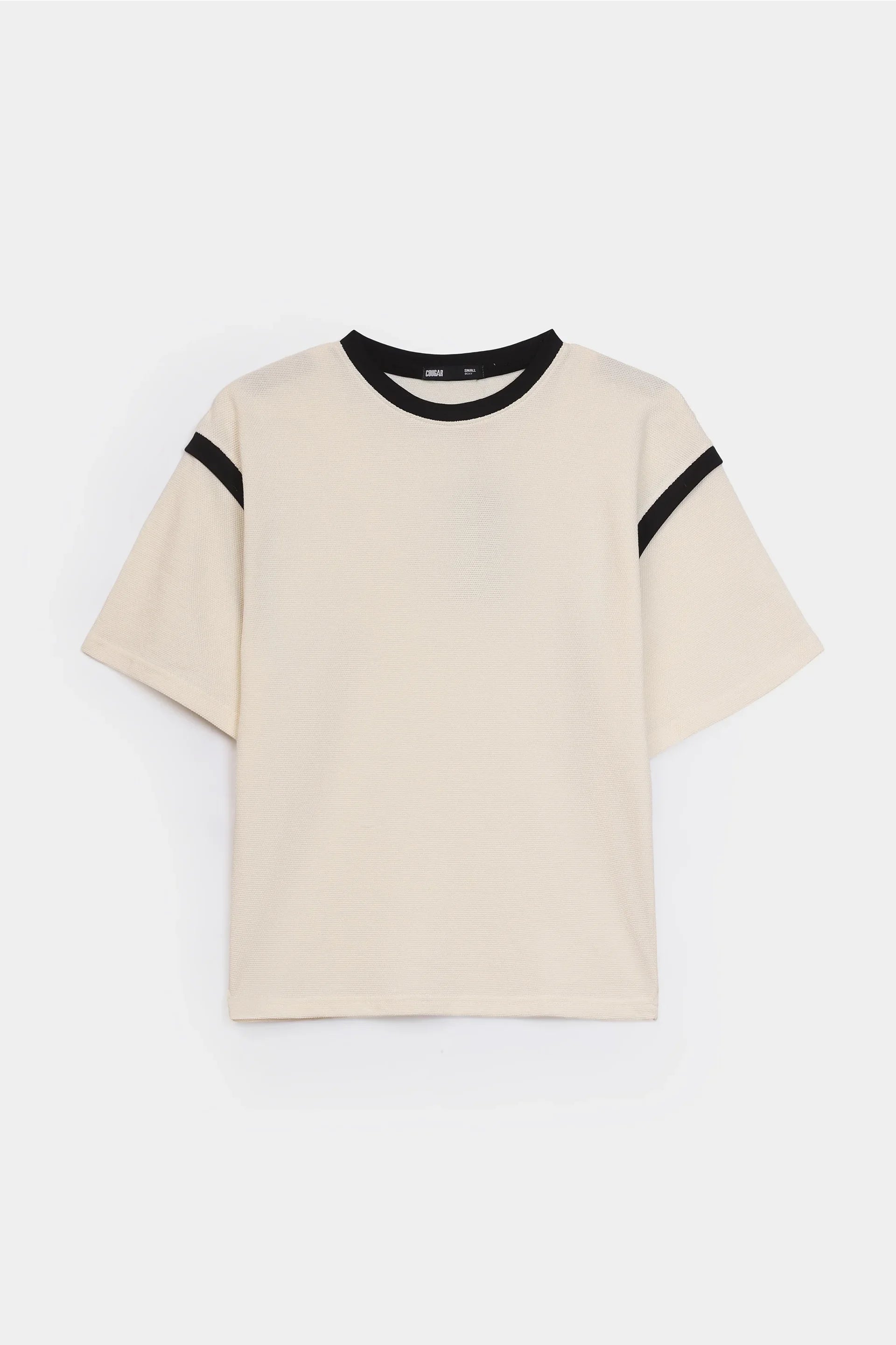 Boxy Contrast Trimmed T-Shirt - Cougar Clothing