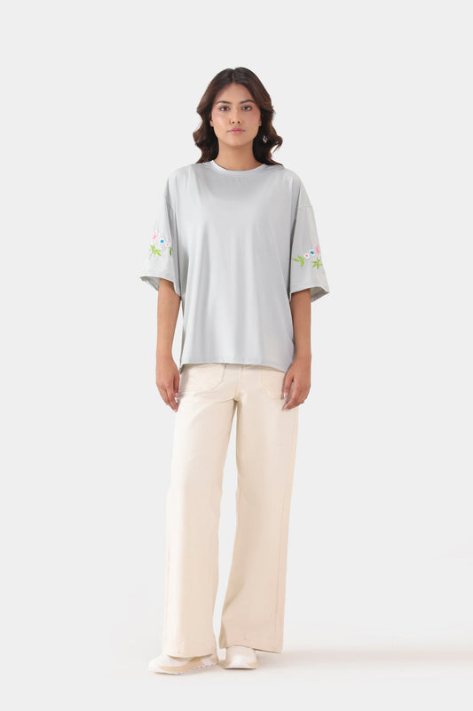 Oversized Embroidered T-Shirt - Cougar Clothing