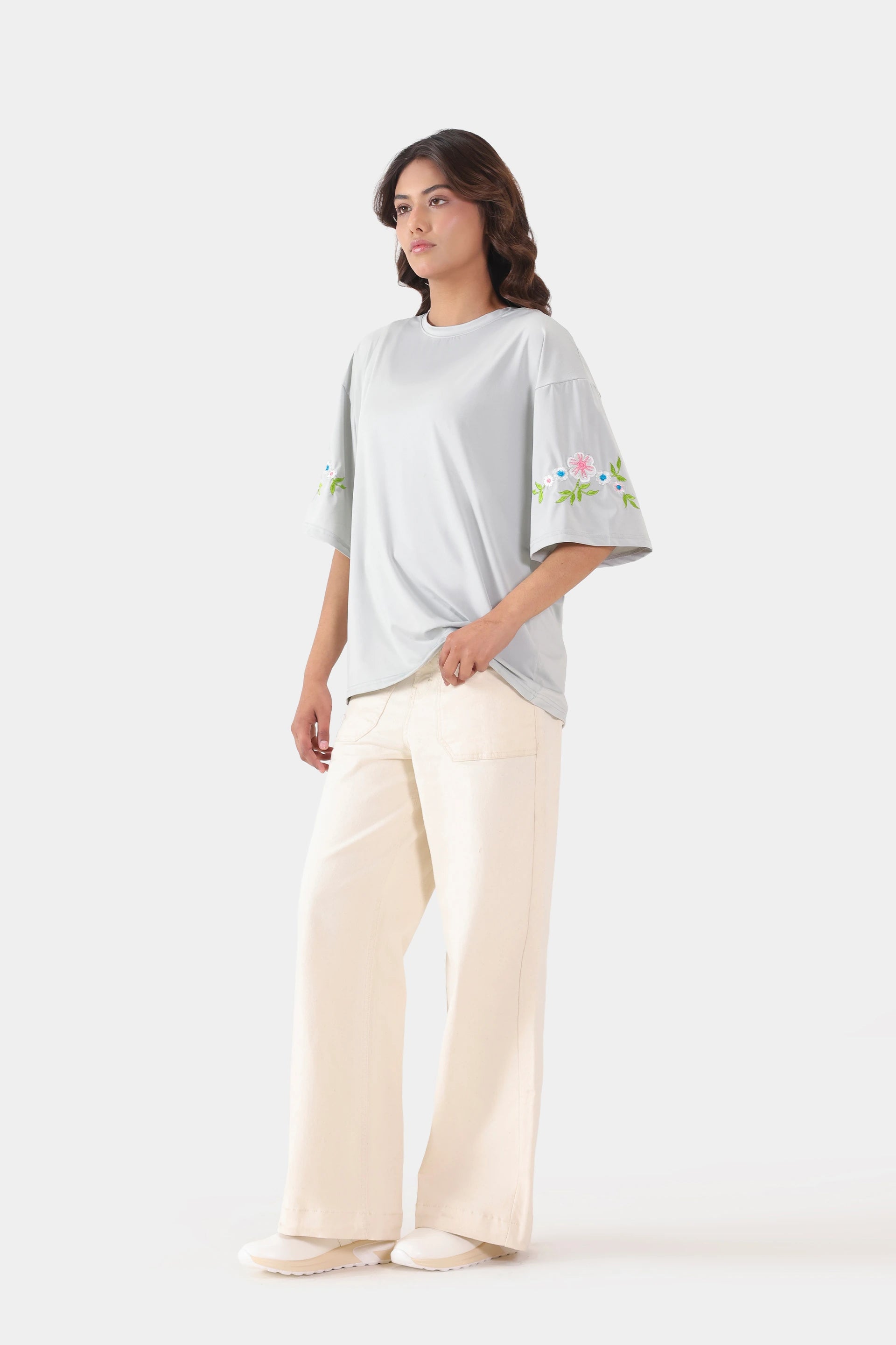 Oversized Embroidered T-Shirt - Cougar Clothing