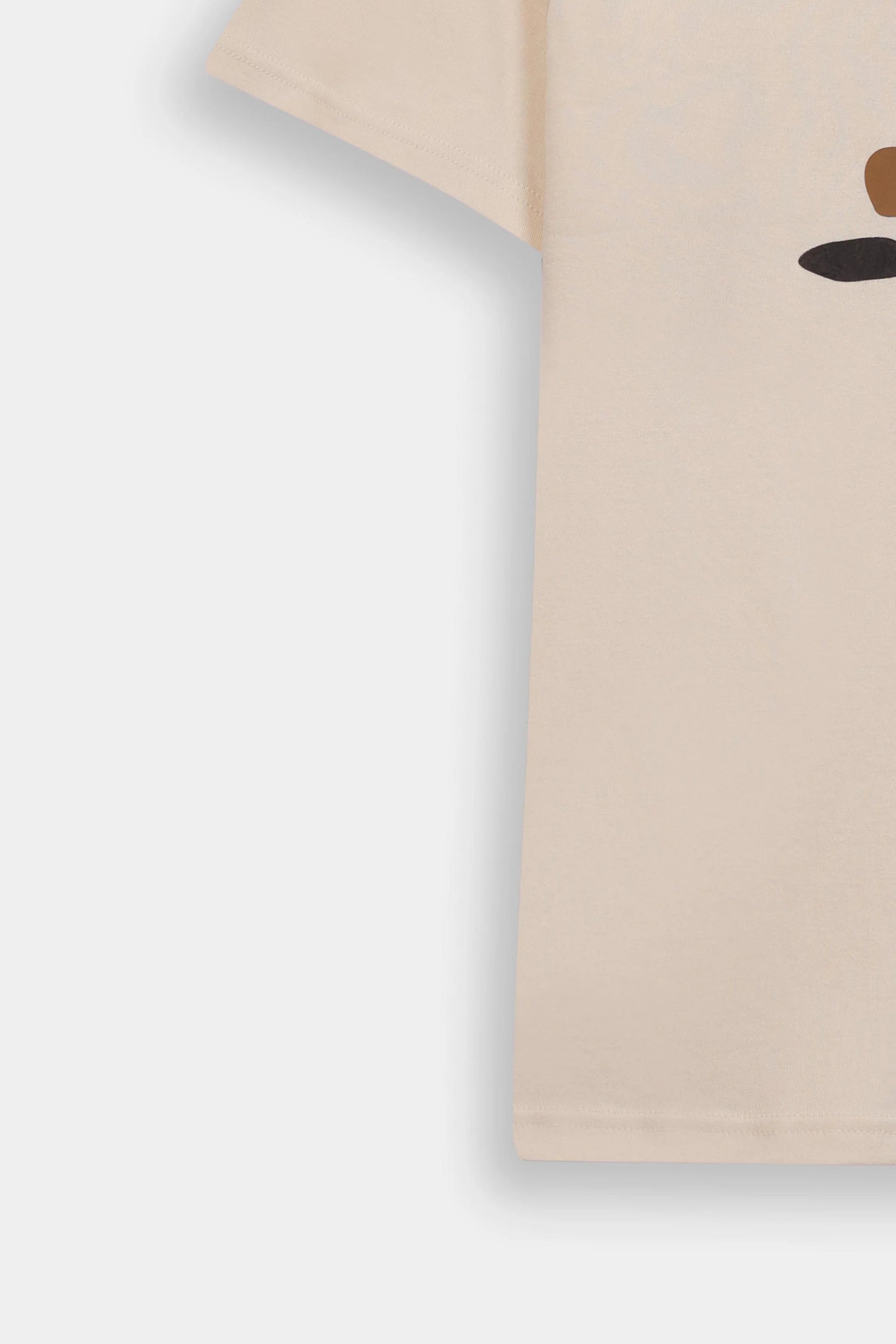 Relaxed Graphic T-Shirt - Cougar Clothing