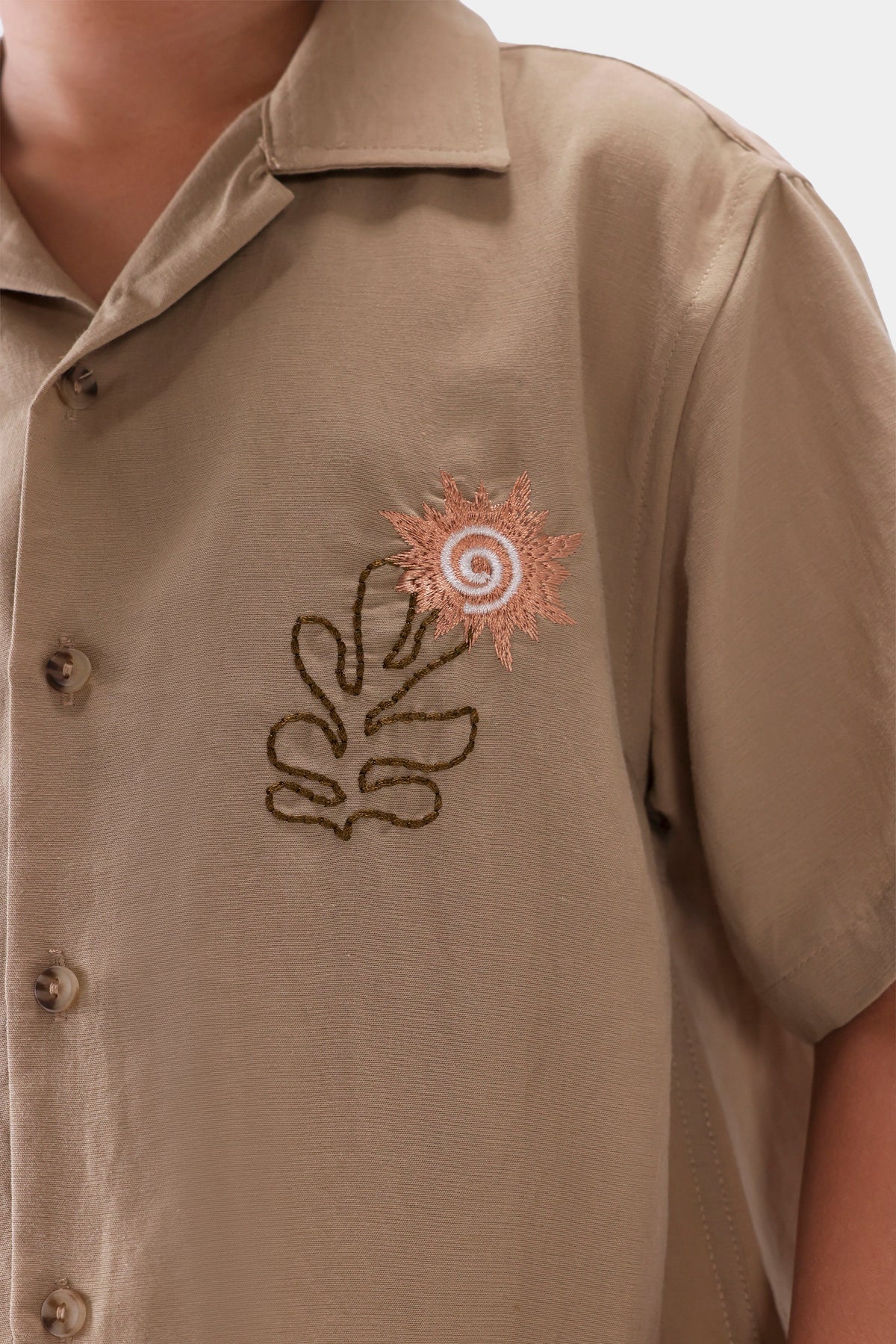Embroidered Resort Shirt - Cougar Clothing