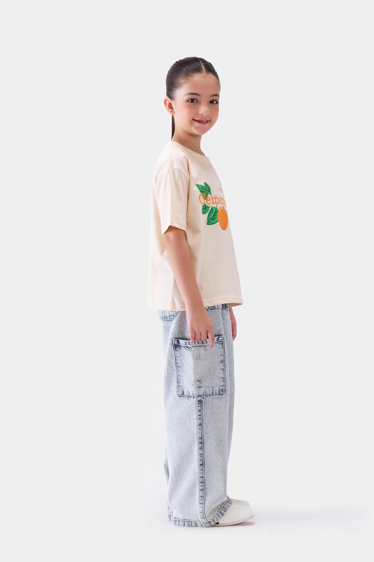 Clementines Graphic T-Shirt - Cougar Clothing