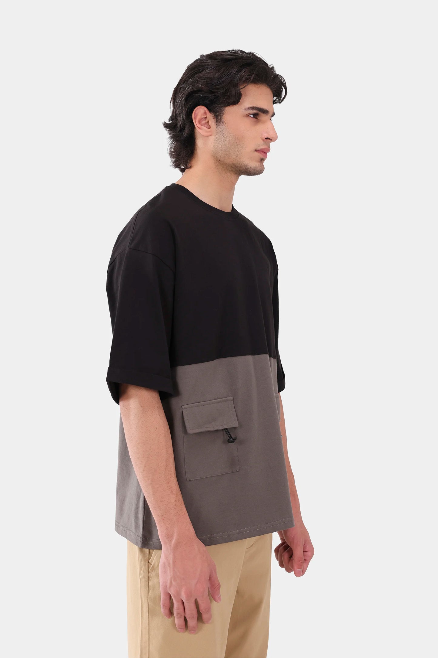 Oversized T-Shirt With Flap Pockets - Cougar Clothing