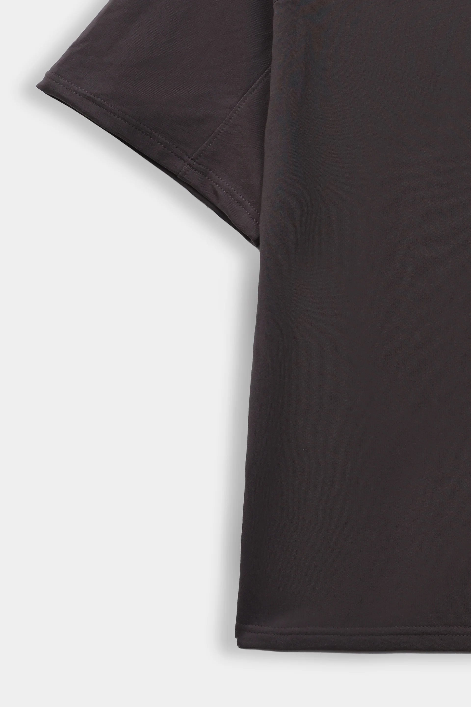 Basic T-Shirt With Chest Seam - Cougar Clothing