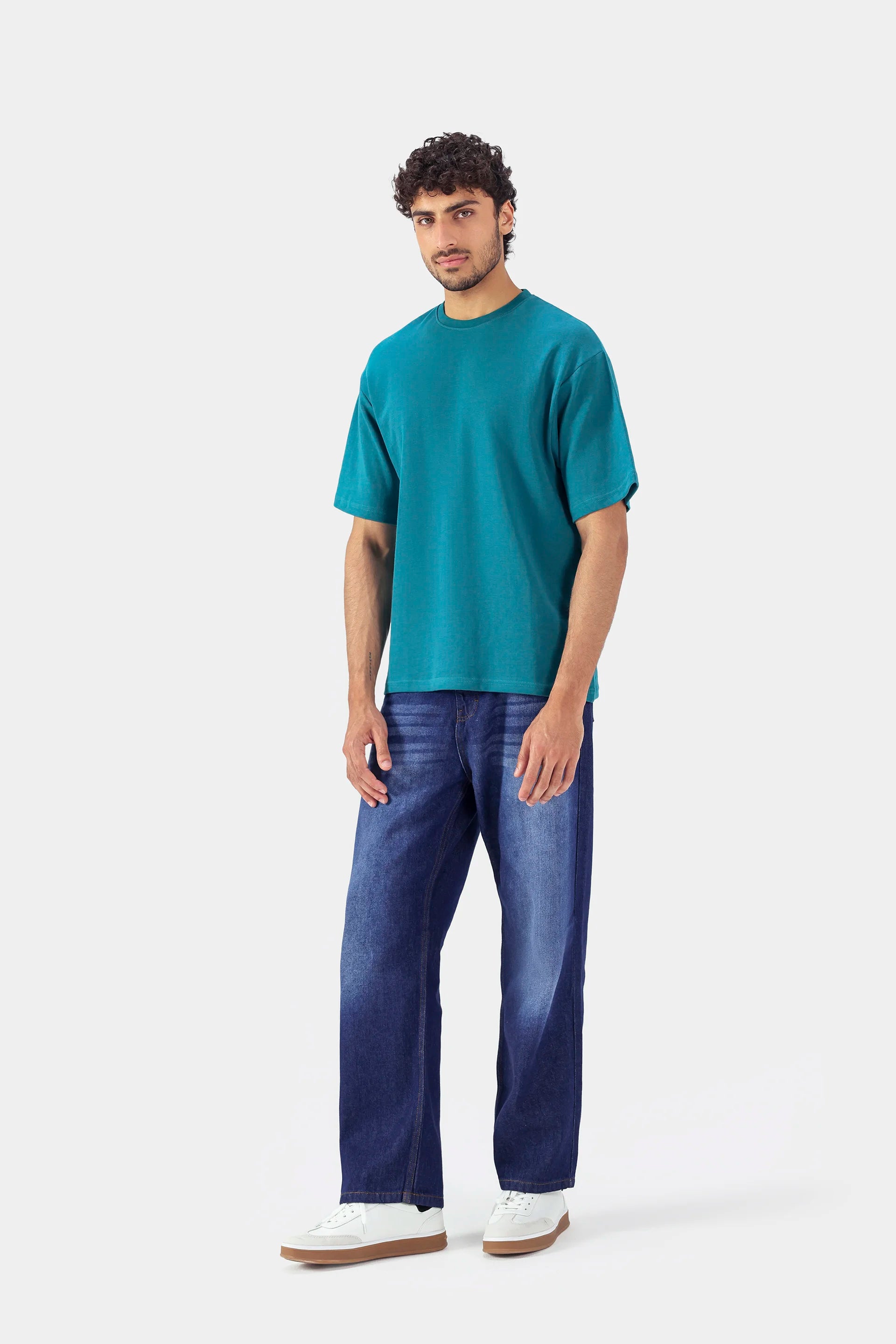Basic Relaxed T-Shirt - Cougar Clothing