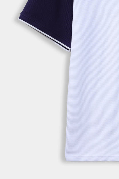 Relaxed Contrast Paneled T-Shirt - Cougar Clothing