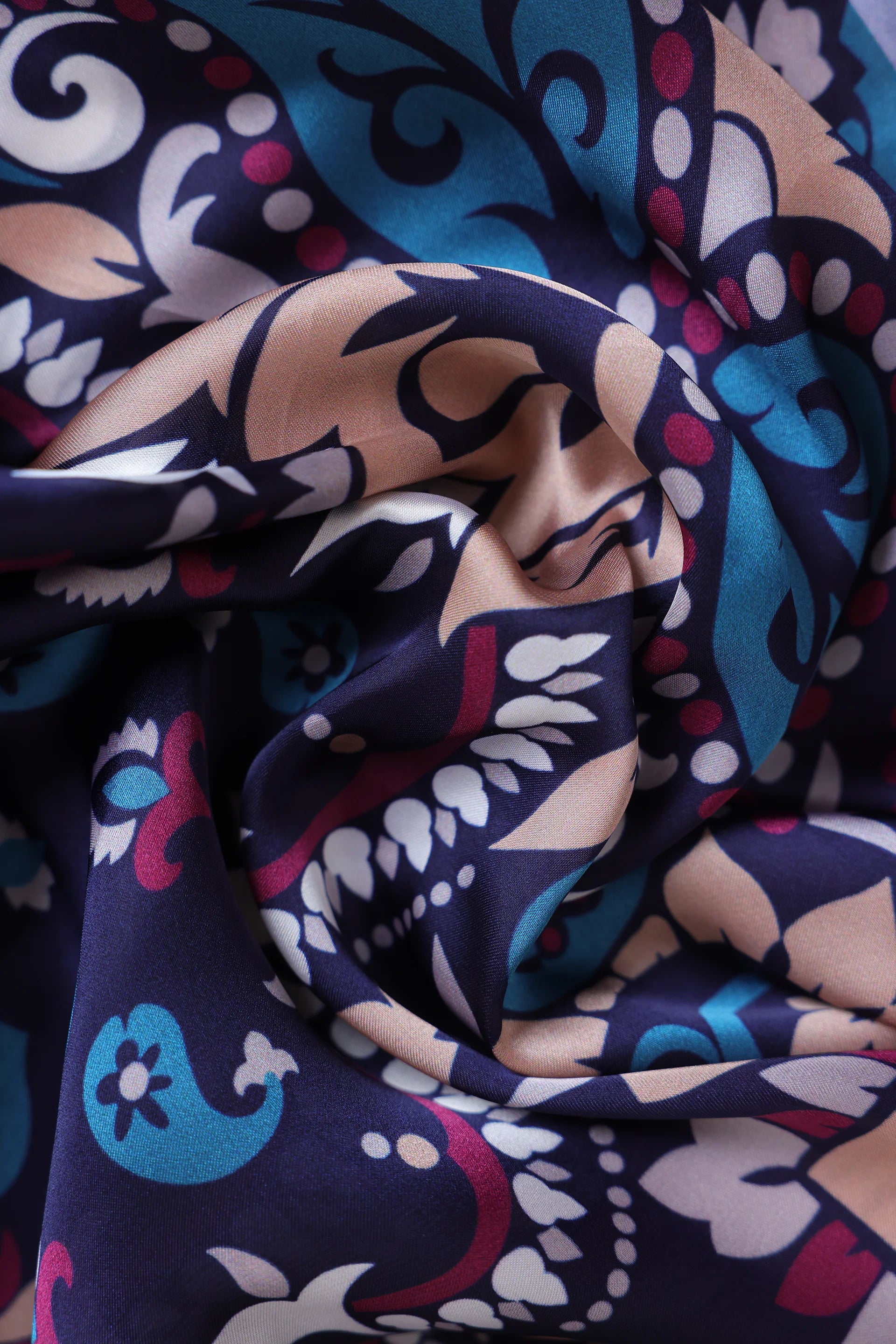 Paisley Printed Silk Scarf - Cougar Clothing