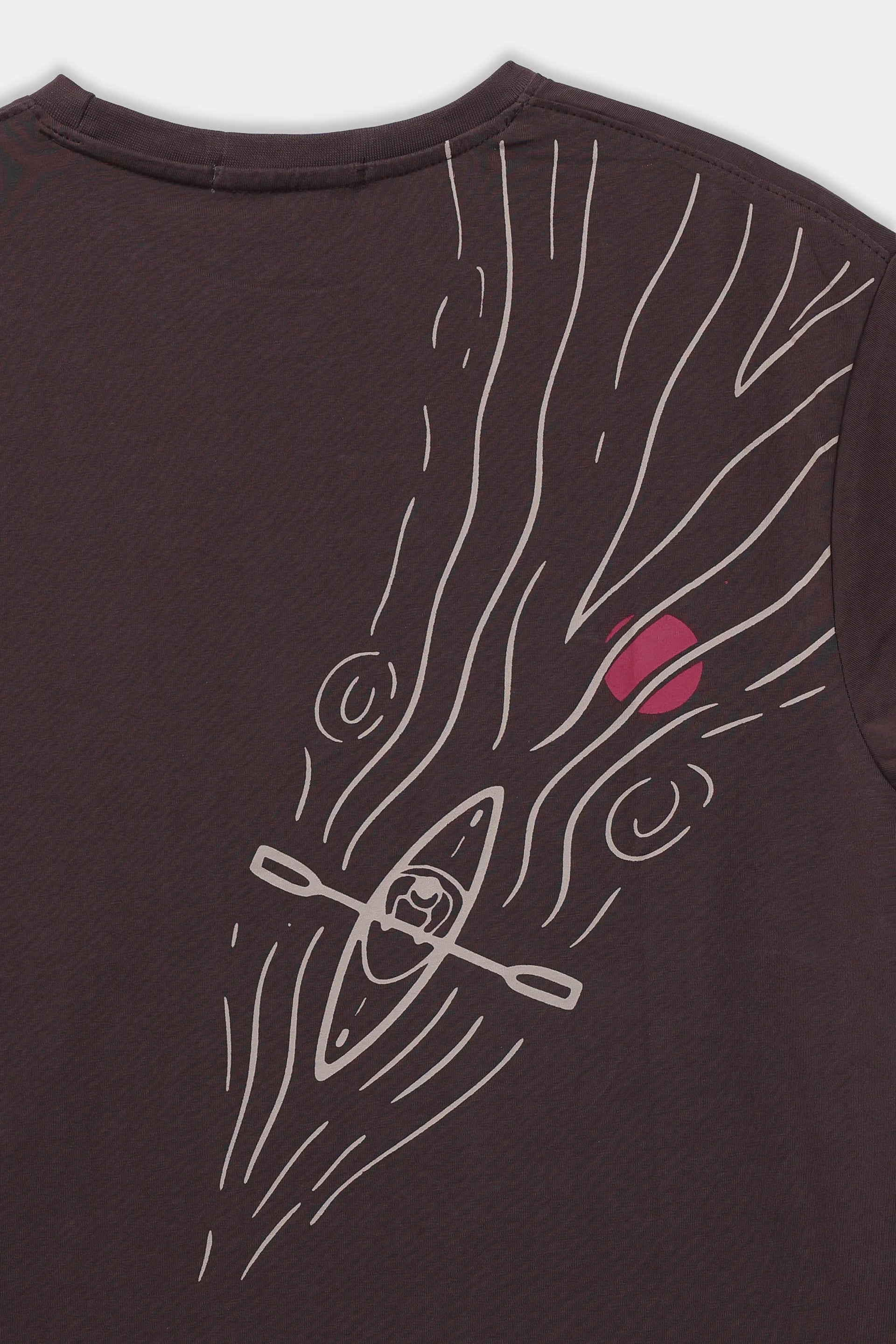 Chasing Horizon T-Shirt - Cougar Clothing