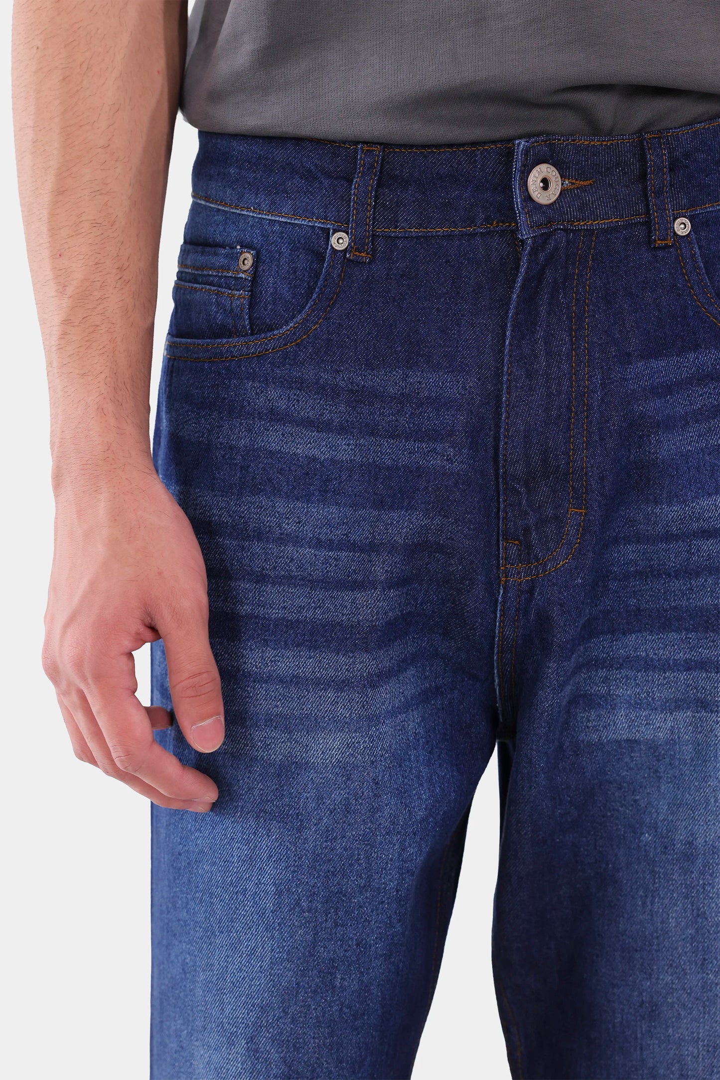 Relaxed Jeans - Cougar Clothing
