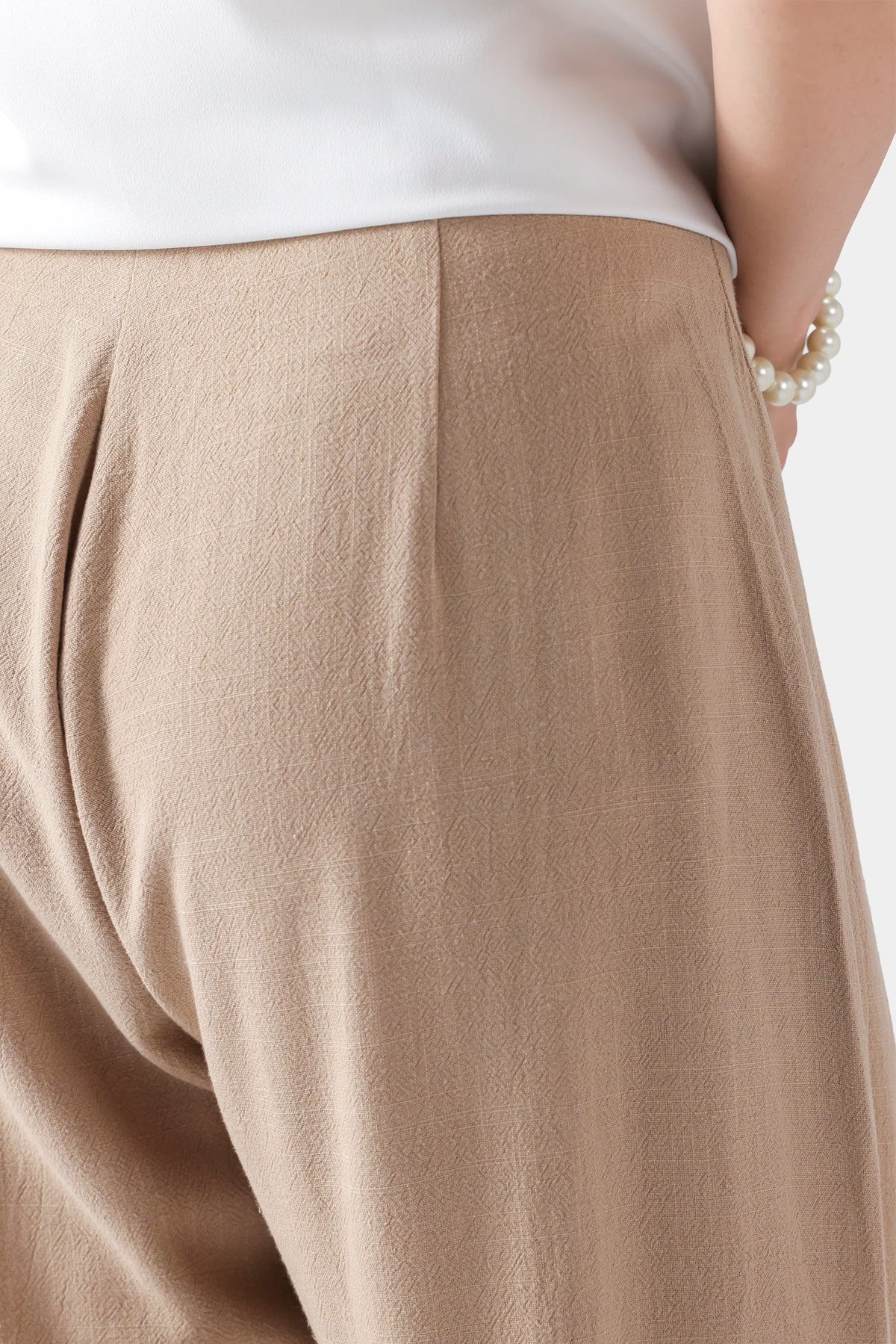 Tapered Pleated Pants - Cougar Clothing