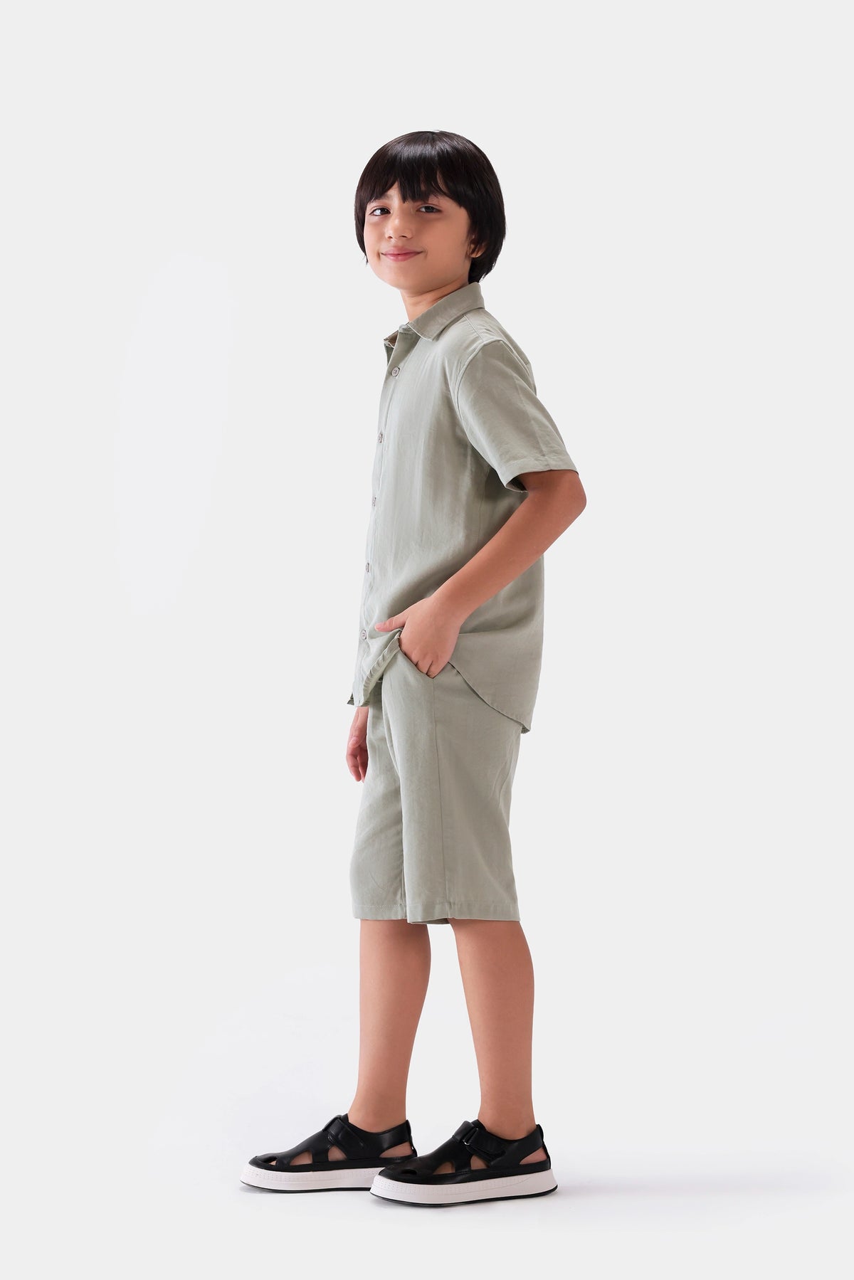 Basic Short-Sleeve Shirt - Cougar Clothing