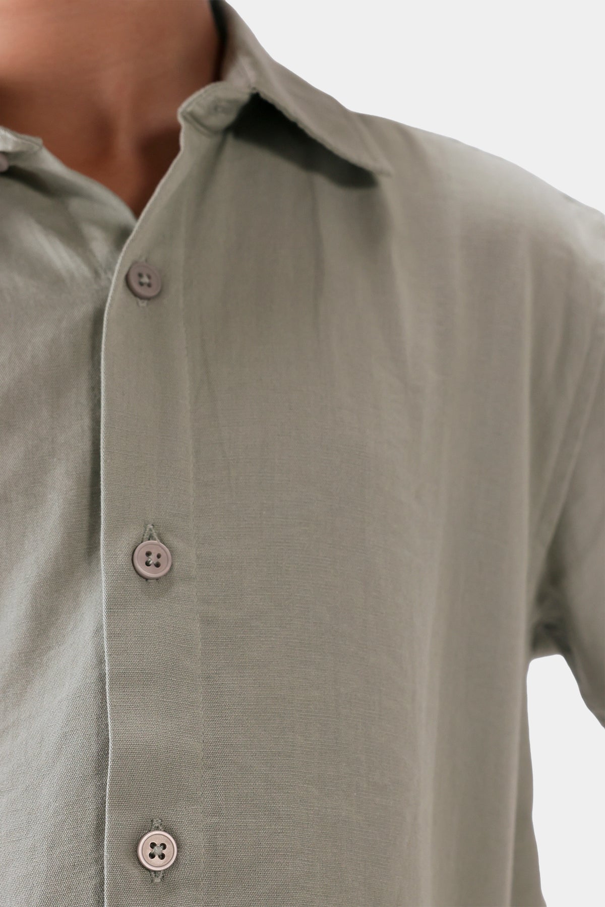 Basic Short-Sleeve Shirt - Cougar Clothing