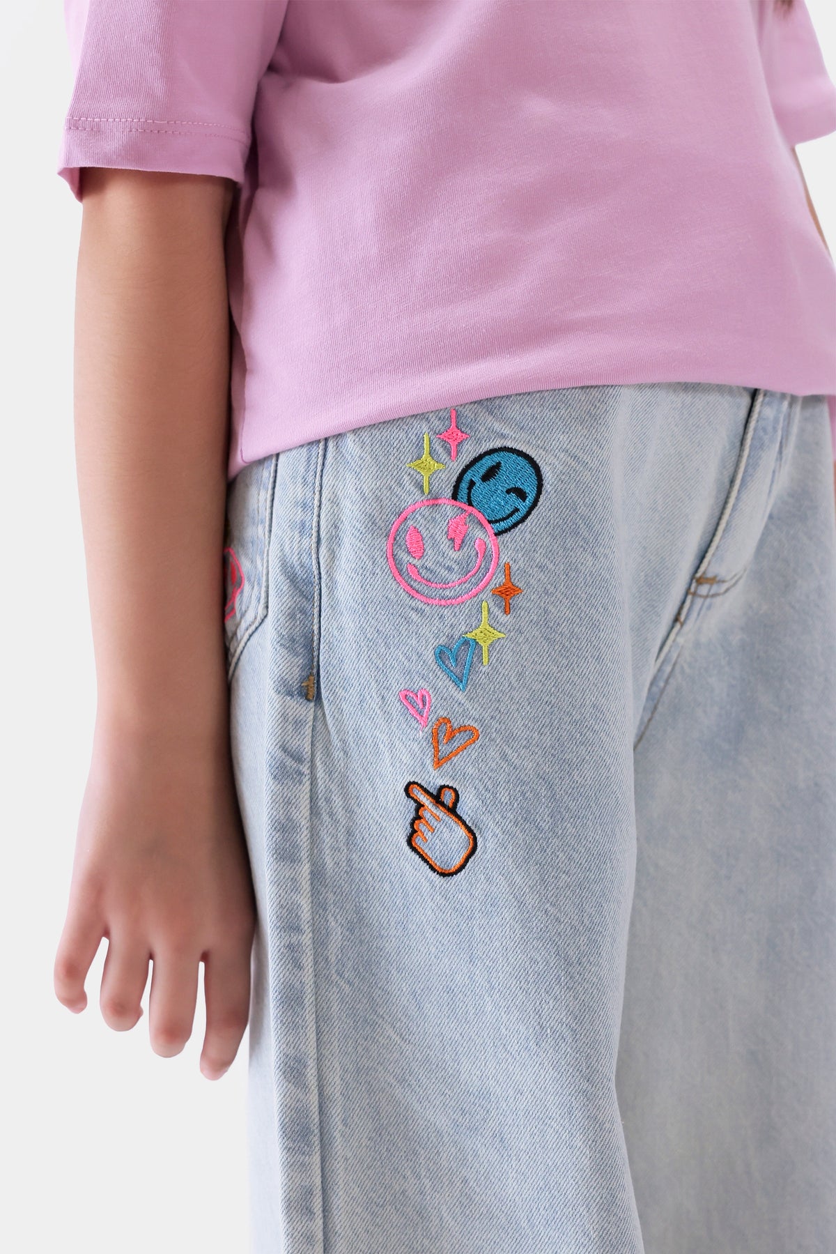 Wide Leg Embroidered Jeans - Cougar Clothing